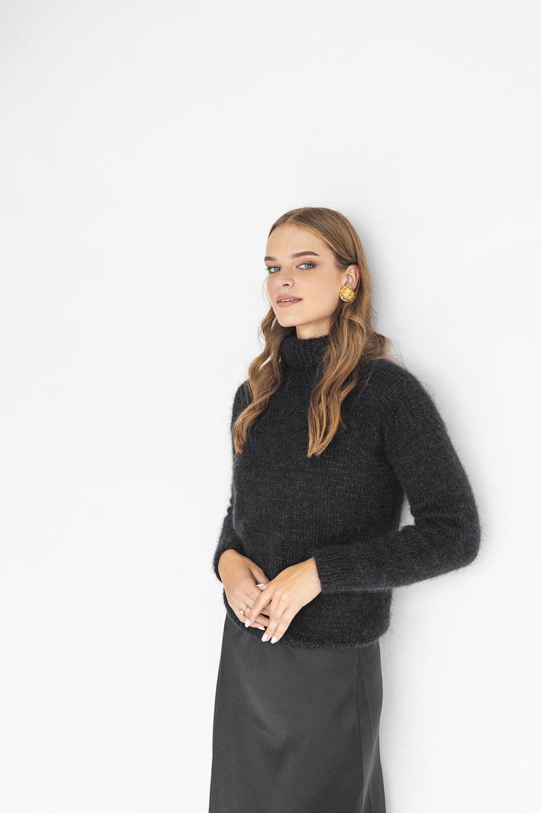 Black mohair knitted turtleneck sweater, thick alpaca wool blend pullover, fuzzy cable knit french jumper, chunky rollneck fluffy pull, gift