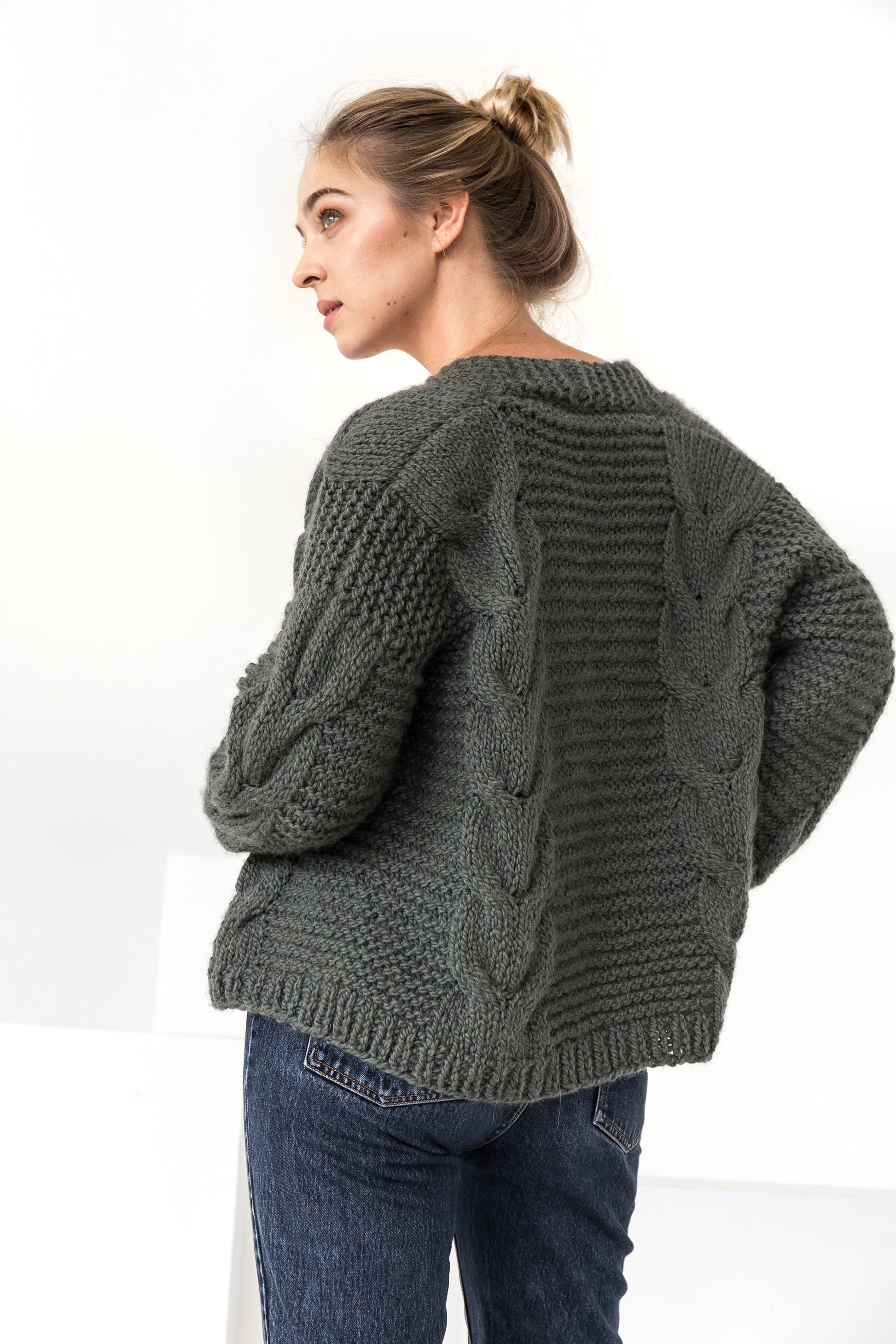 Chunky moss green, cable knit cardigan