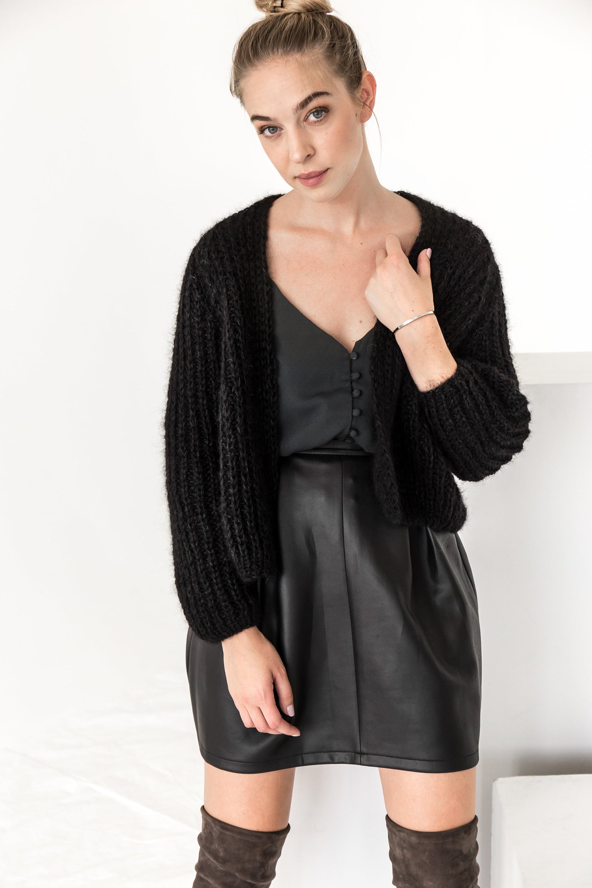 Black cropped cable knit fluffy mohair cardigan, crop chunky knitted fuzzy alpaca wool and silk blend sweater, high waist oversized bomber