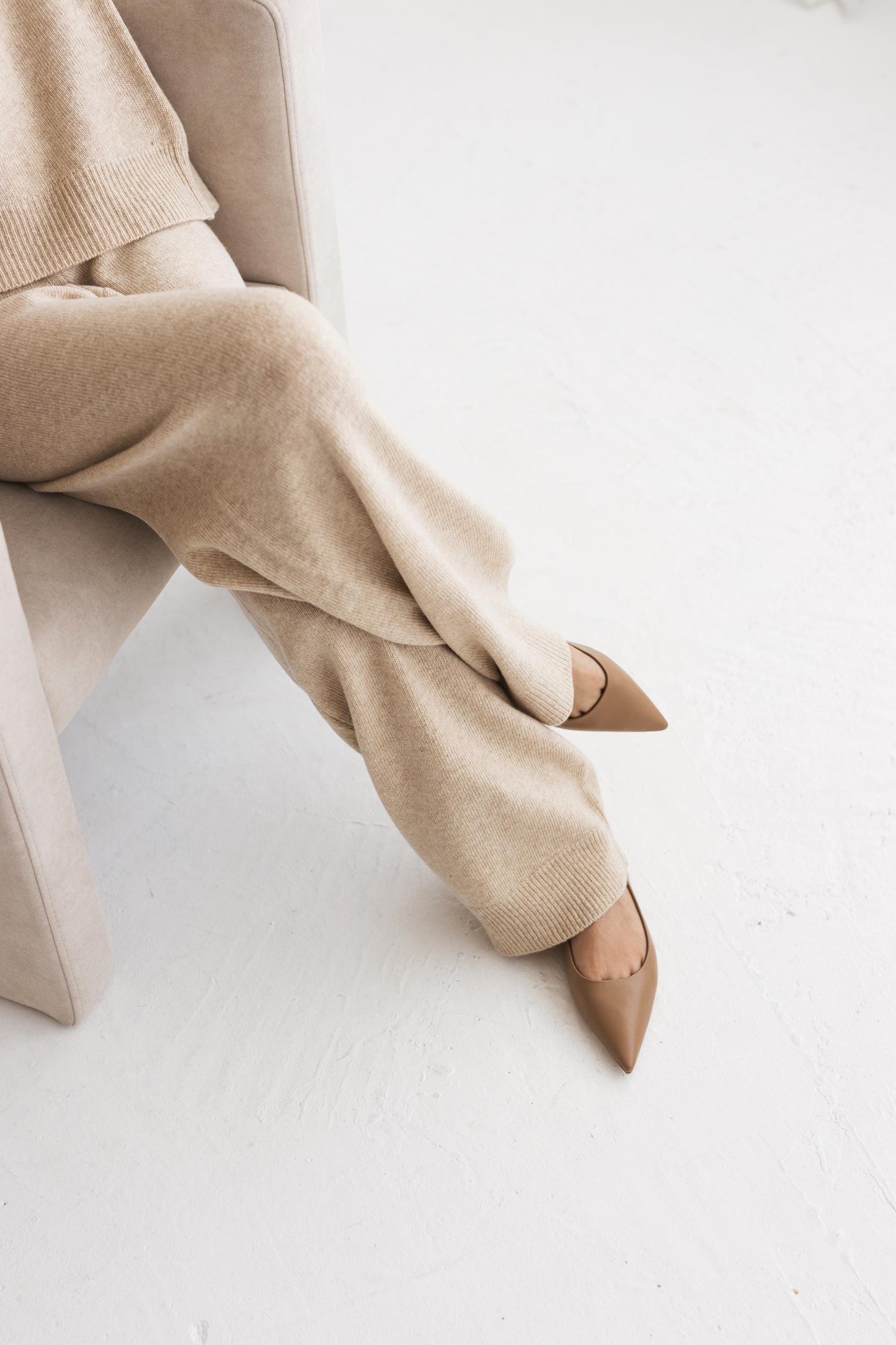 Beige knitted merino wool sweater and trousers set for women, taupe women's knit minimal lounge pullover and pants, camel minimal loungewear