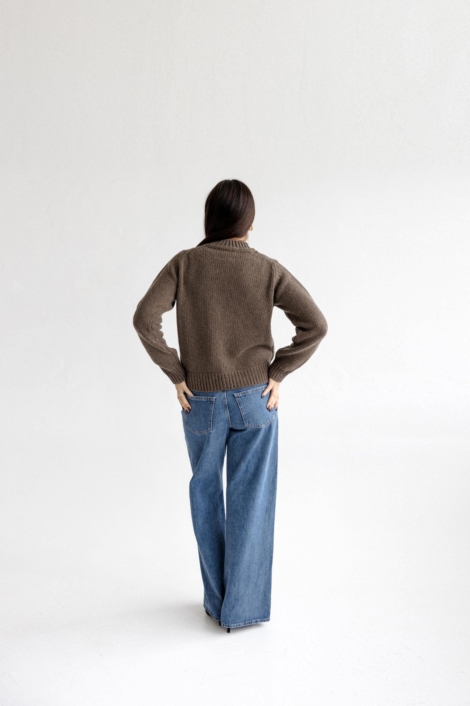 Brown Chunky Knit Merino Wool Women's Sweater, Cable Knitted Woolen Minimal Warm Fall Winter Jumper For Woman, Thick Short Pullover, Gift