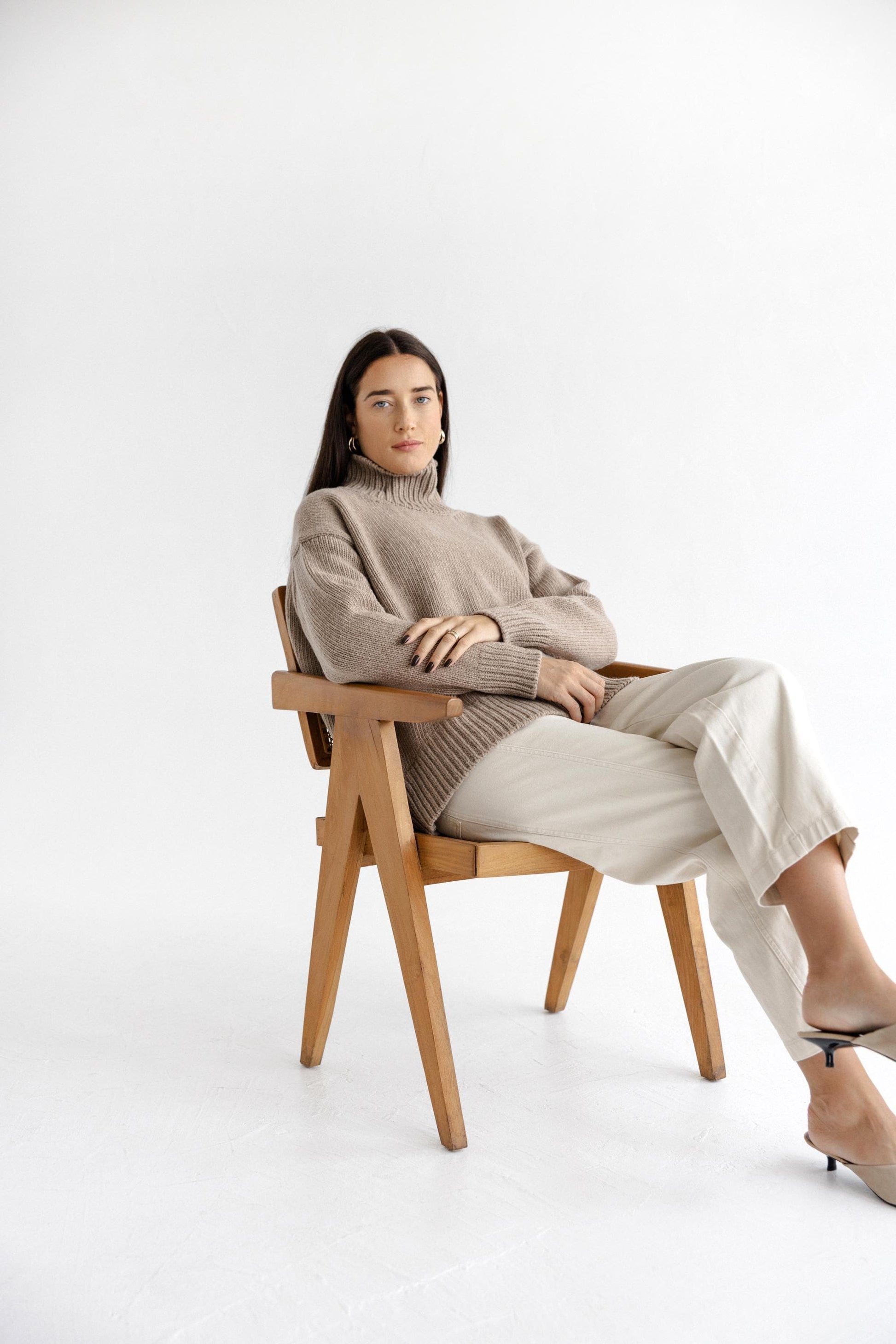 Camel Chunky Knitted Oversized Merino Wool Pullover With High Neck, Beige Cable Knit Woolen Turtleneck Sweater With Longer Back,Taupe Jumper