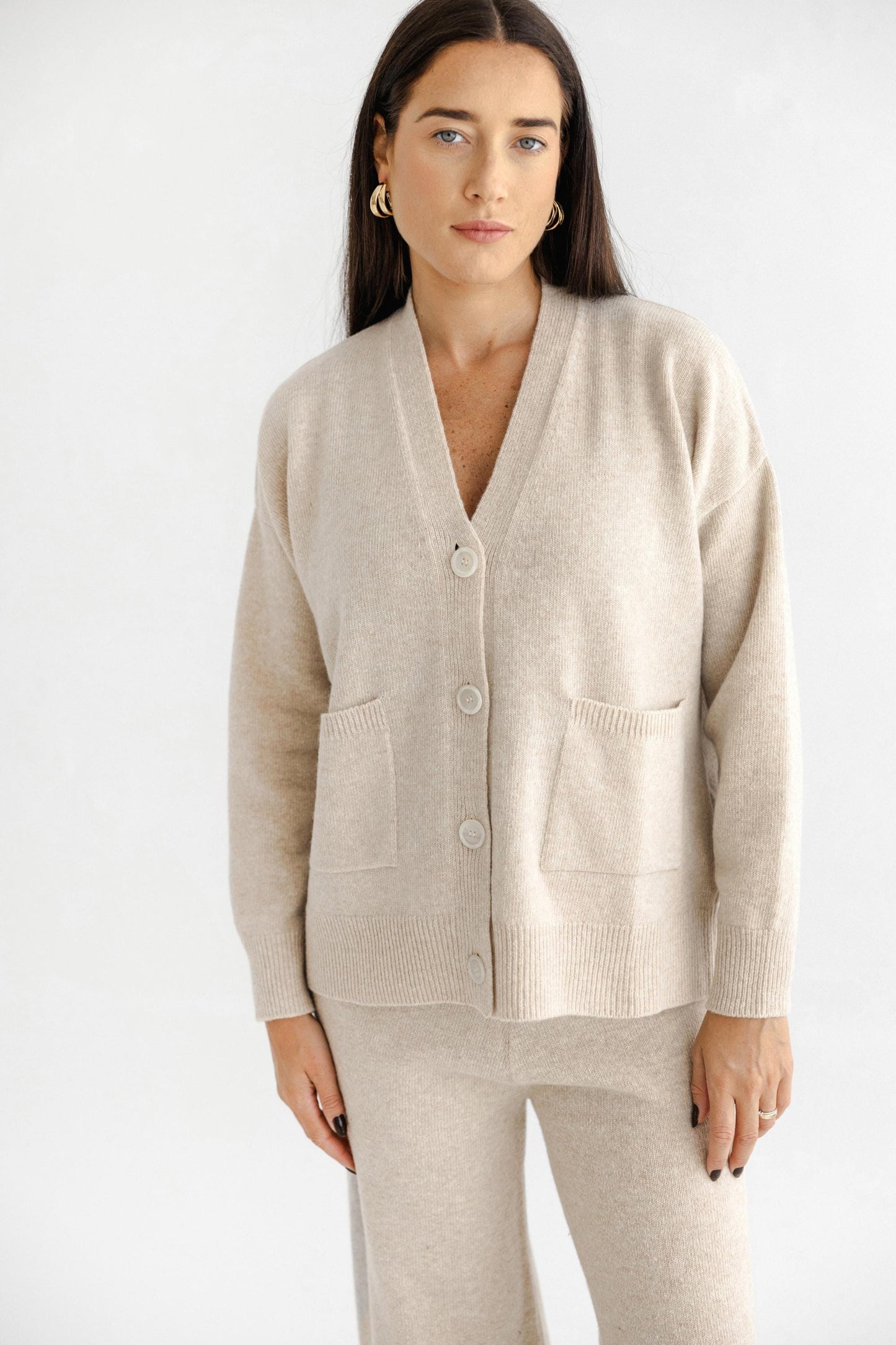 Gray Knitted Merino Wool Cardigan And Trousers Set, Grey Buttoned Women's Knit Cardigan With Pockets And Pants Loungewear Set, Minimal Style