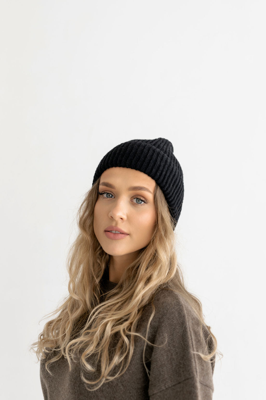 Black merino wool hat