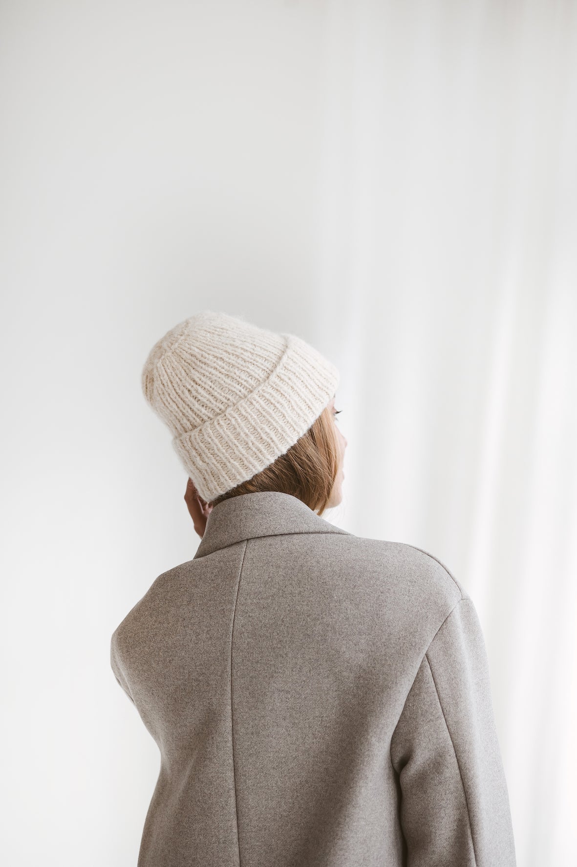 White alpaca cap