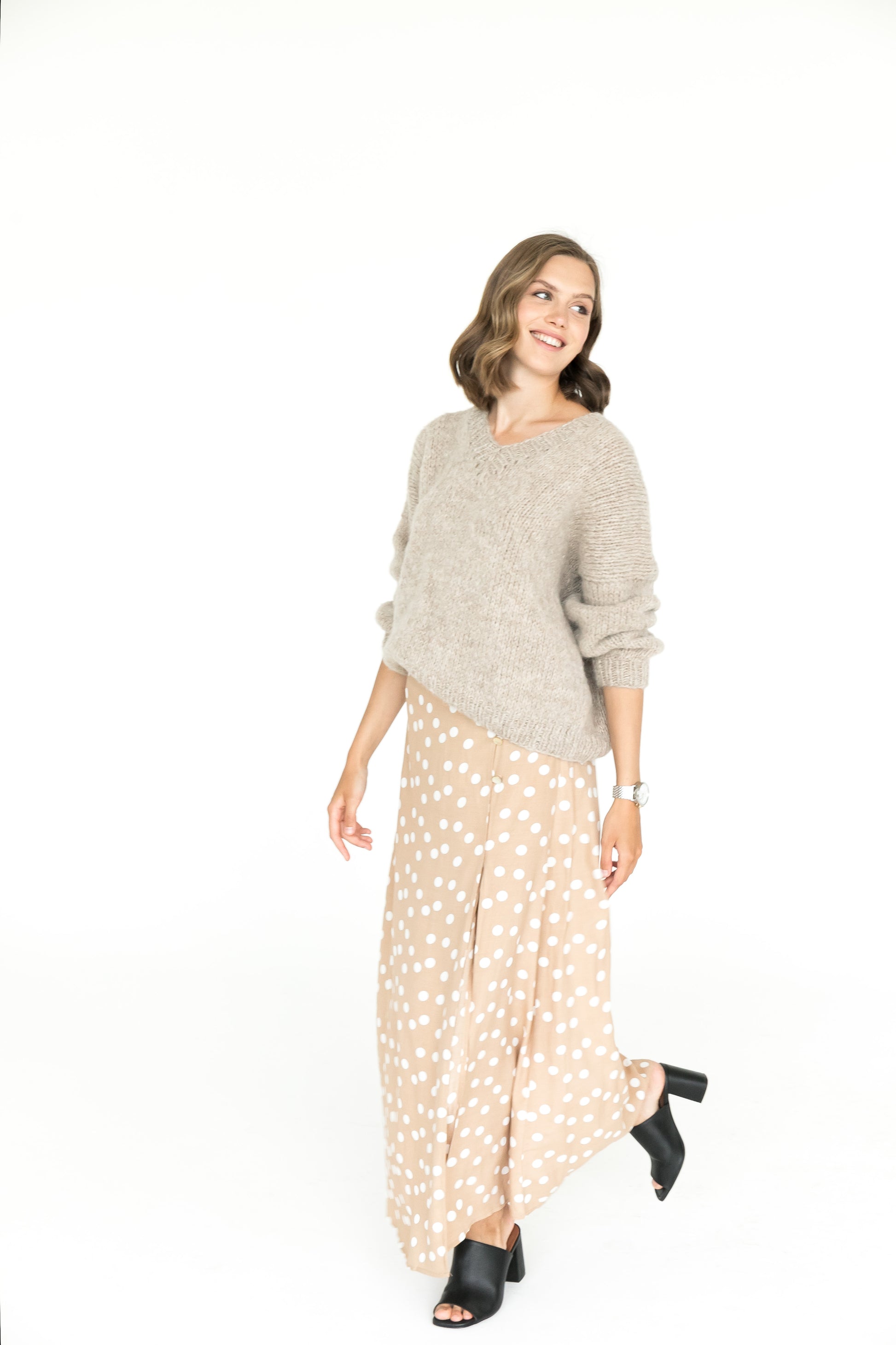 Light beige v neck jumper