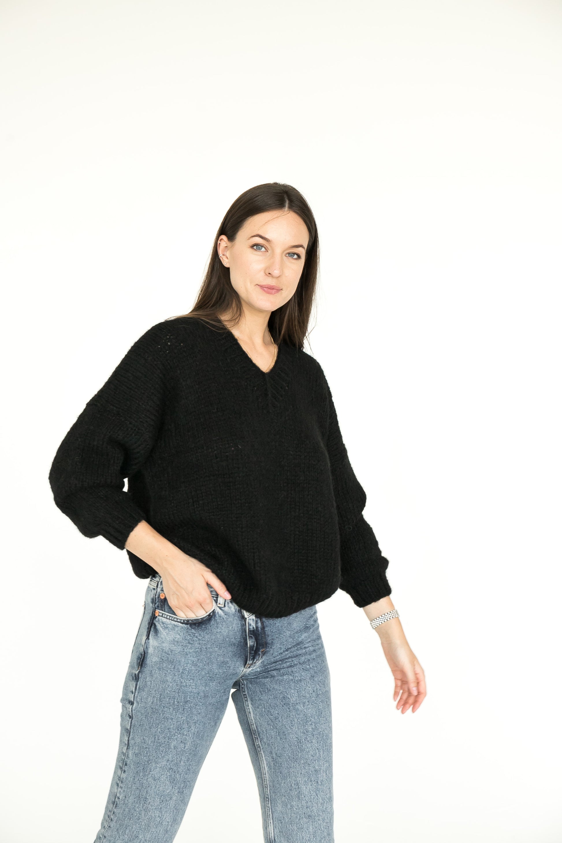 Alpaca V neck sweater