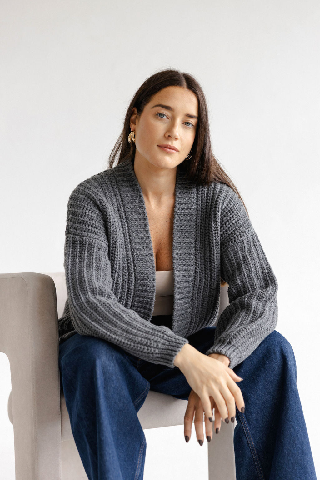 Chunky Knitted Gray Merino Wool Women's Cardigan, Grey Open Front Cable Knit Woolen Sweater For Women, Minimal Style Ribbed Bomber Jacket