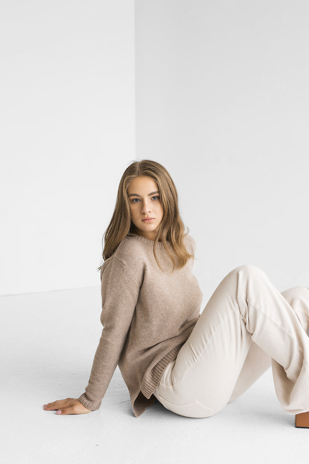 Beige knitted merino wool and cashmere sweater for women, taupe women's knit minimalist pullover with longer back, camel minimal jumper