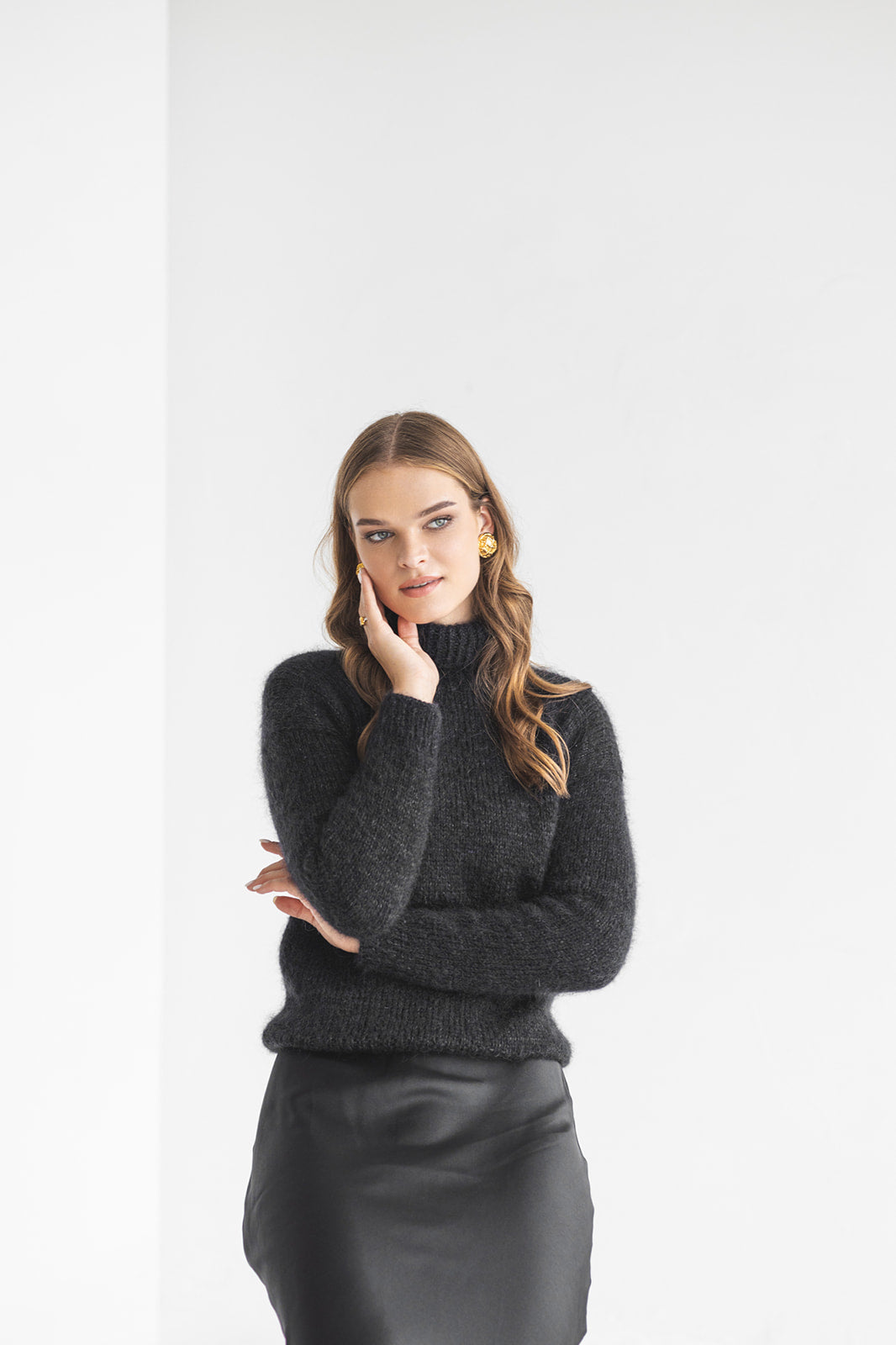 Black mohair knitted turtleneck sweater, thick alpaca wool blend pullover, fuzzy cable knit french jumper, chunky rollneck fluffy pull, gift