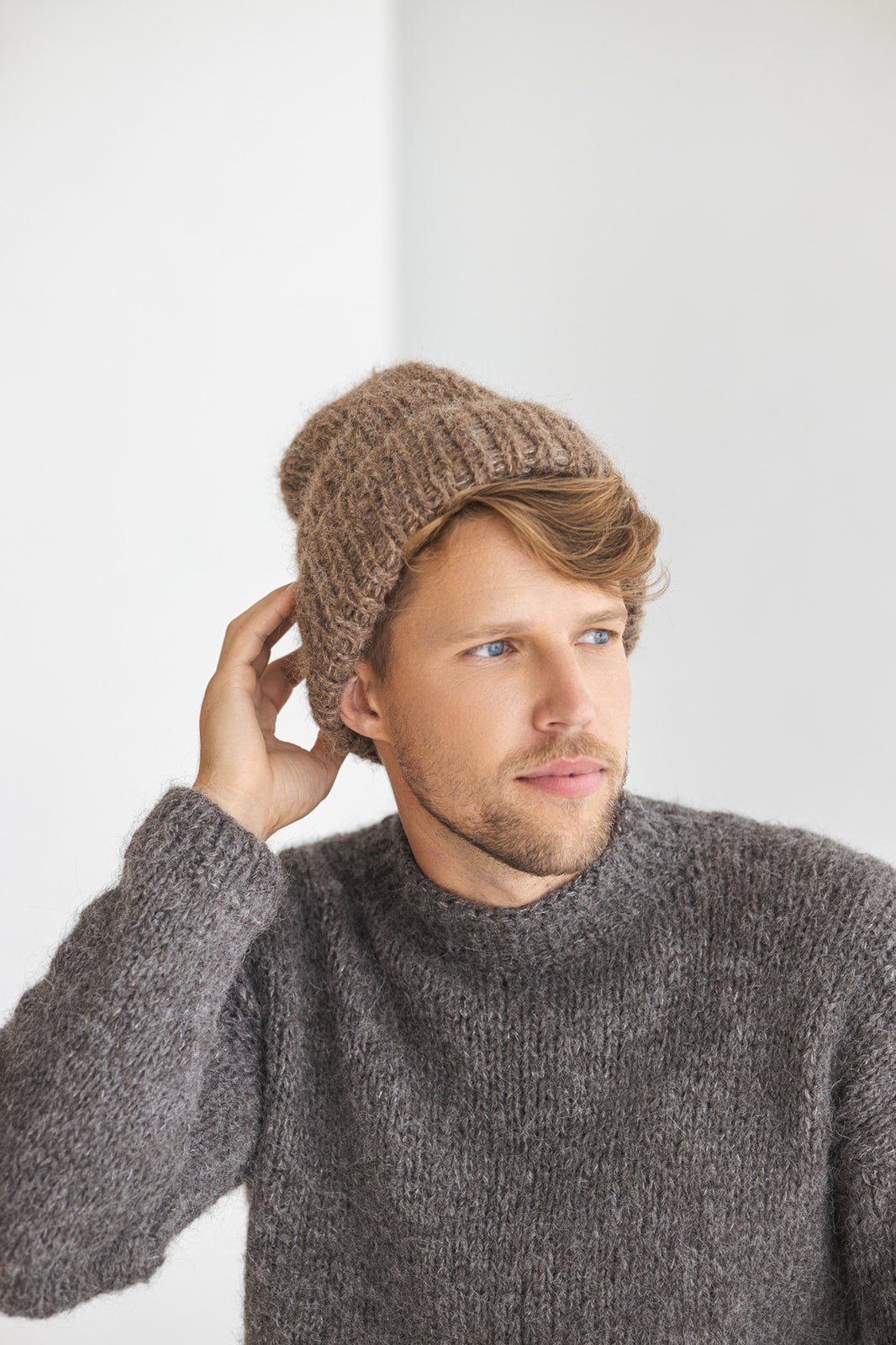 Brown ribbed handmade alpaca beanie, beige men's knitted hat, camel winter cable knit beanie, fisherman wool cap, gift for men, unisex skull