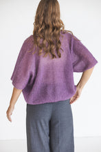 Load image into Gallery viewer, Purple mohair blouse
