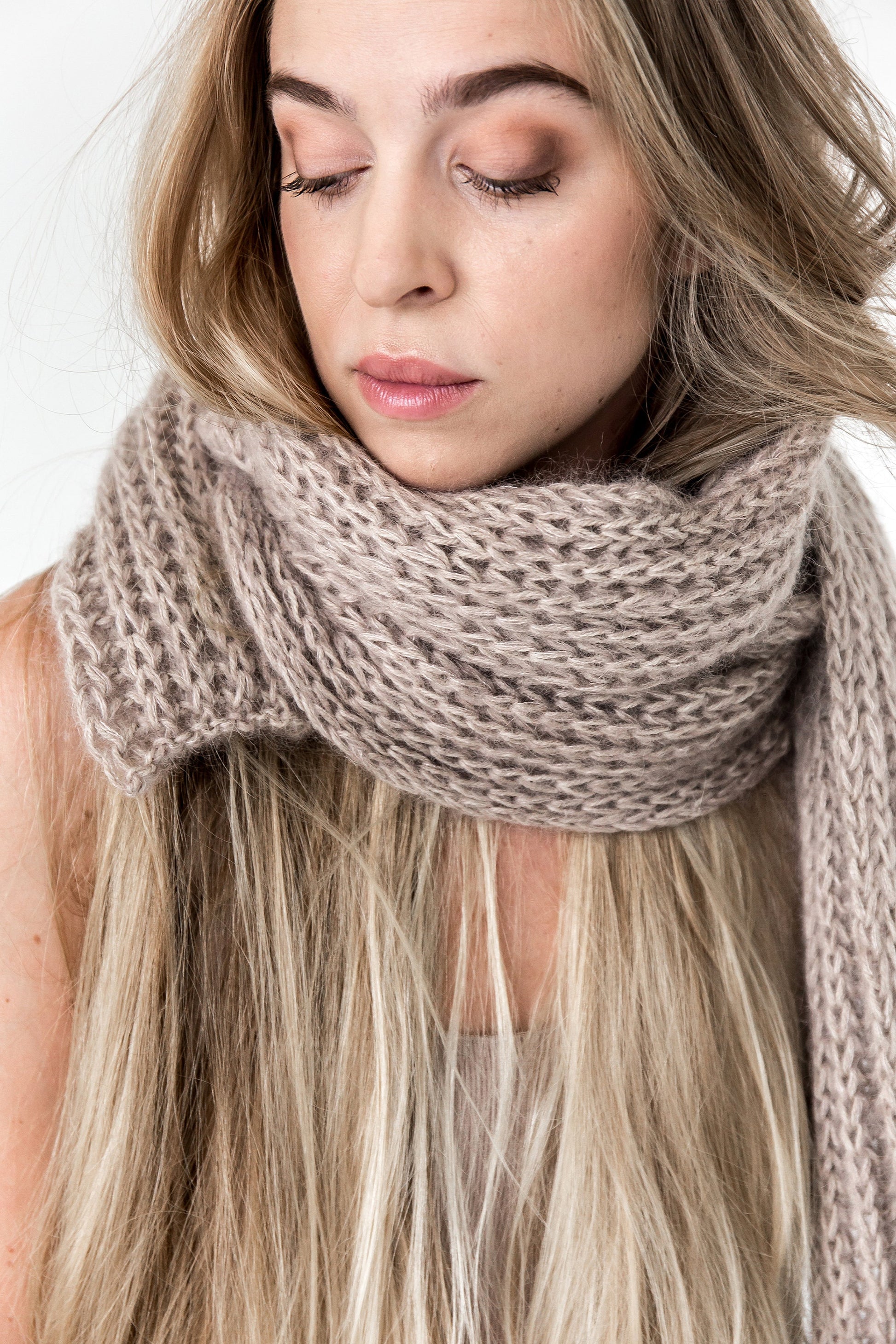 READY TO SHIP. Knit hat and scarf set. Lovely women's mohair scarf and mohair hat. Fuzzy scarf and slouchy beanie beige hat.