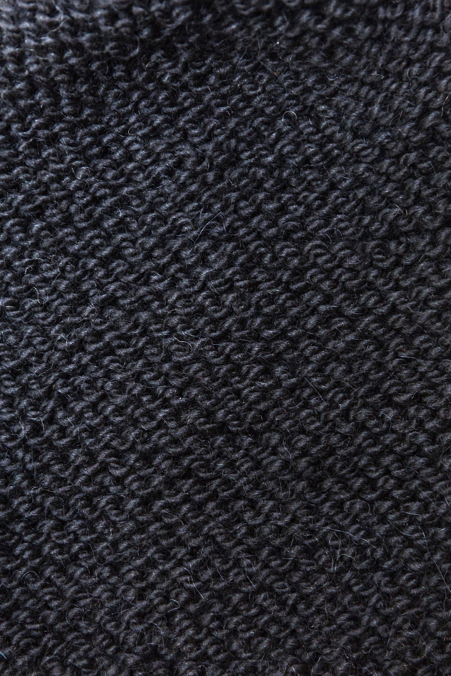 Knit hat and scarf set. Lovely women's alpaca scarf and alpaca hat. Chunky scarf and beanie black hat.