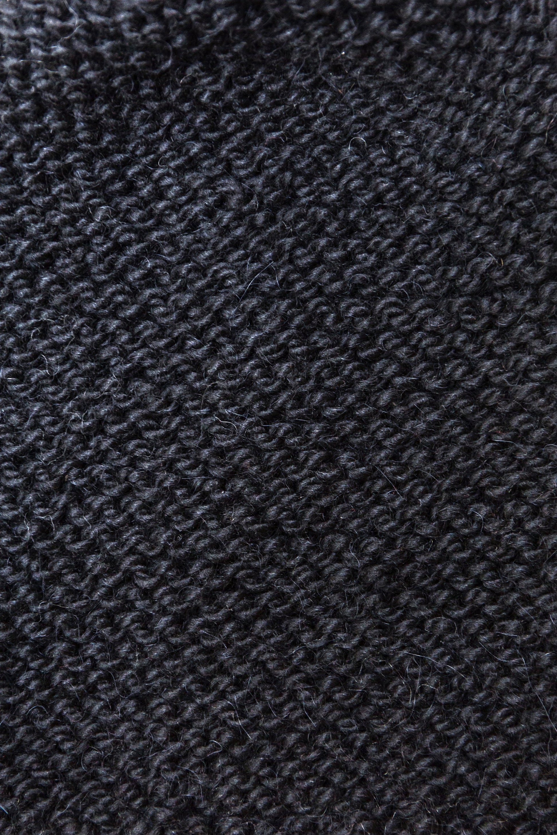 Knit hat and scarf set. Lovely women's alpaca scarf and alpaca hat. Chunky scarf and beanie black hat.