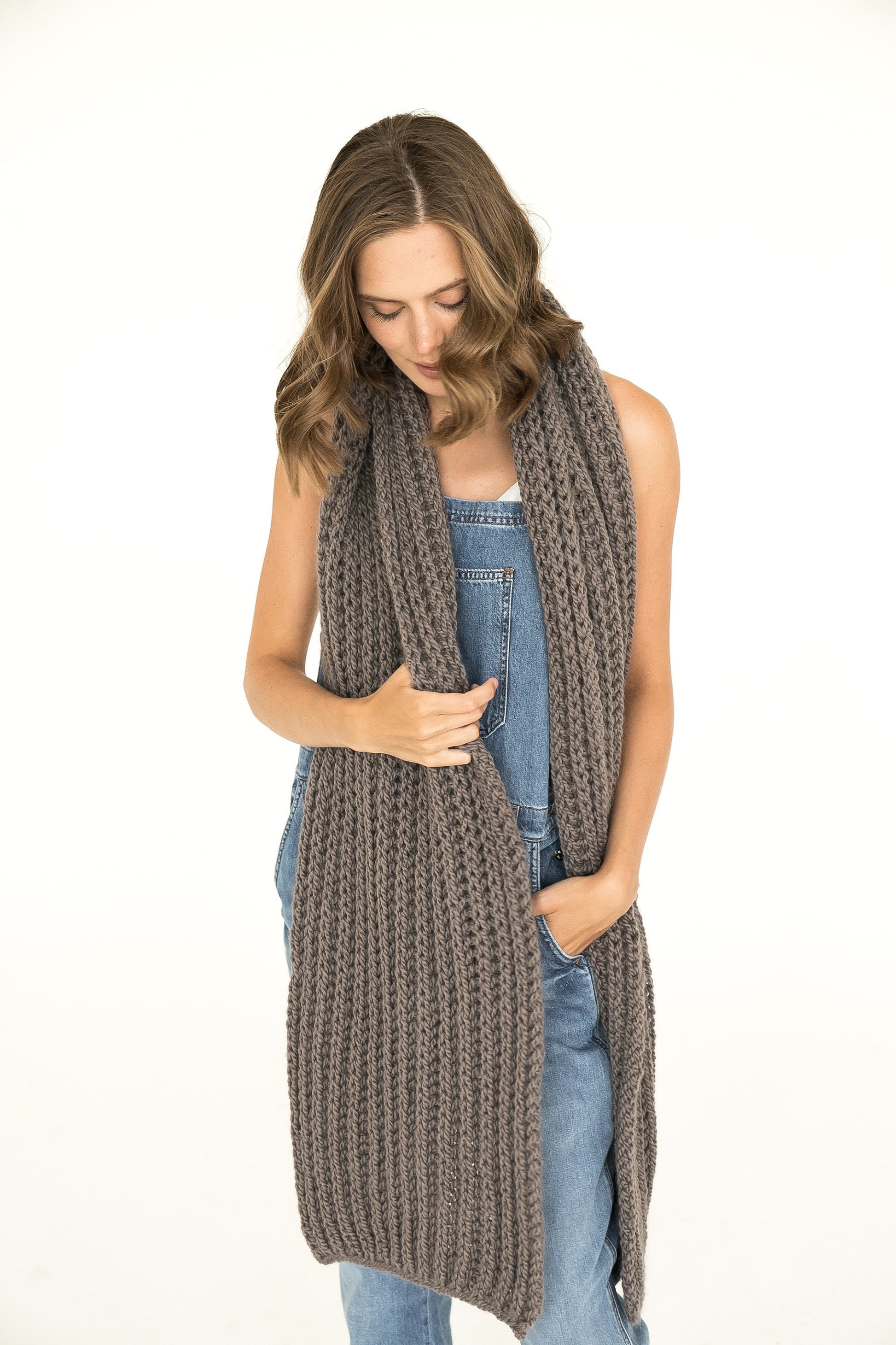 Alpaca scarf, wool scarf, knit scarf, oversize scarf, chunky scarf, fuzzy scarf, white knit scarf, extralong scarf, knitted scarf, scarf