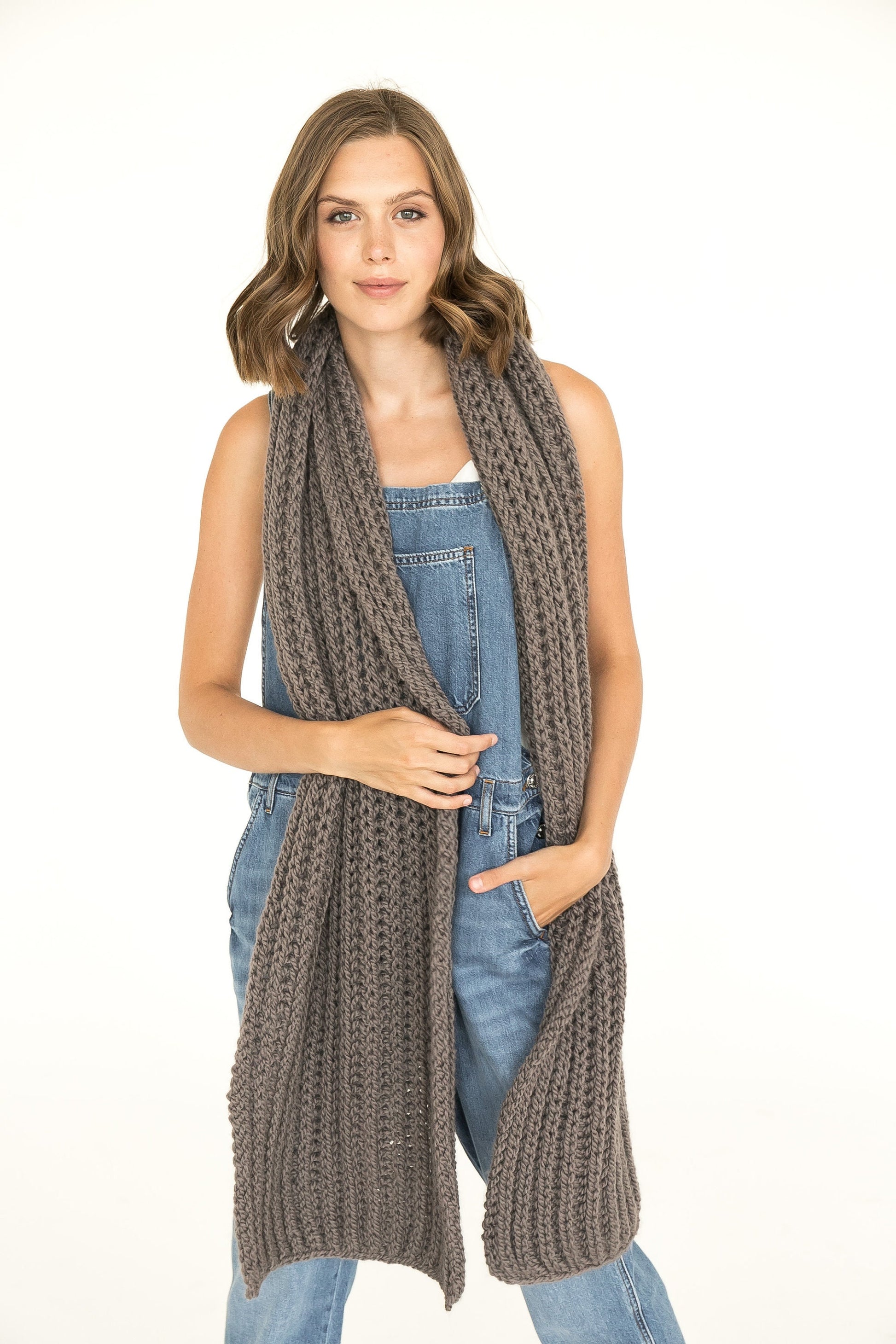 Alpaca scarf, wool scarf, knit scarf, oversize scarf, chunky scarf, fuzzy scarf, white knit scarf, extralong scarf, knitted scarf, scarf