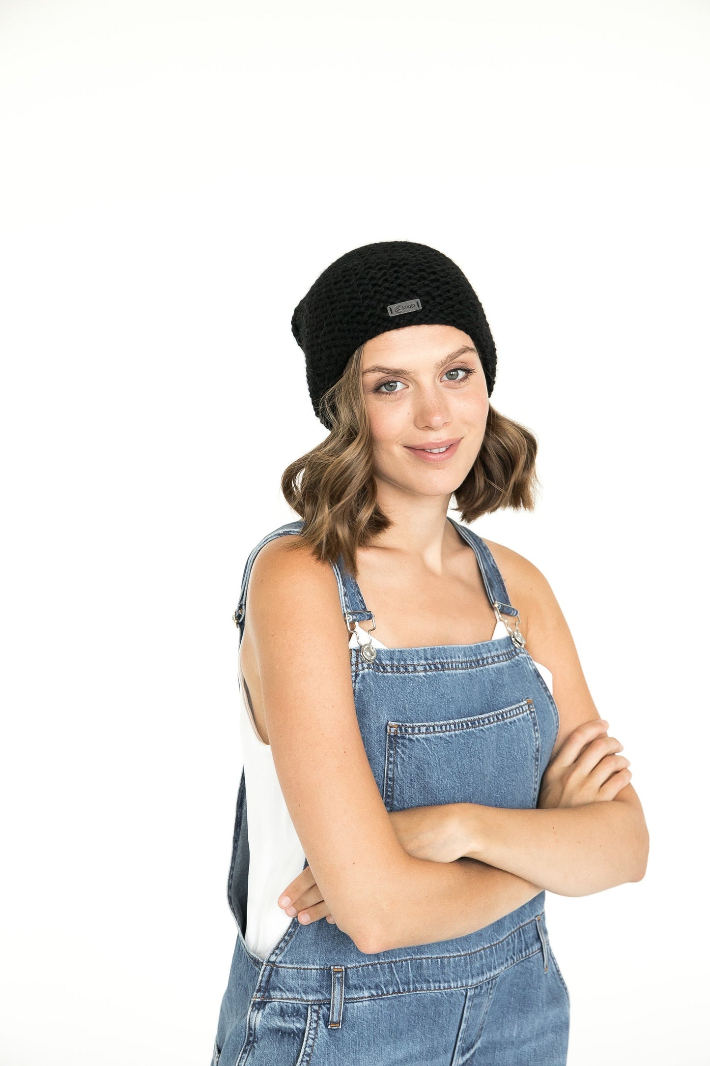 Black cable knit alpaca wool slouchy beanie, women&#39;s handmade chunky knitted winter hat, handcrafted warm cap for woman, boho gift for women