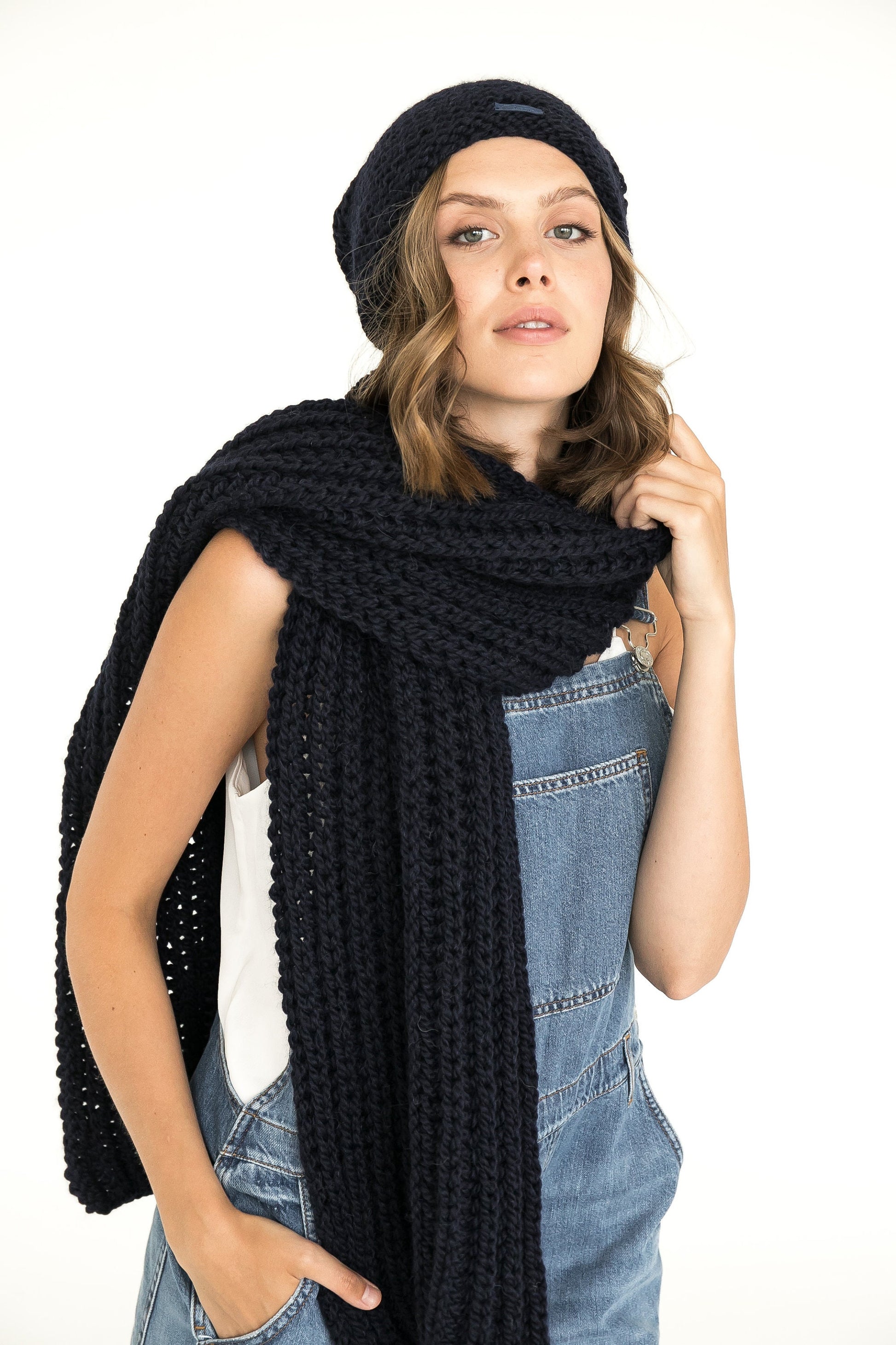 Knit hat and scarf set. Lovely women's alpaca scarf and alpaca hat. Chunky scarf and beanie black hat.