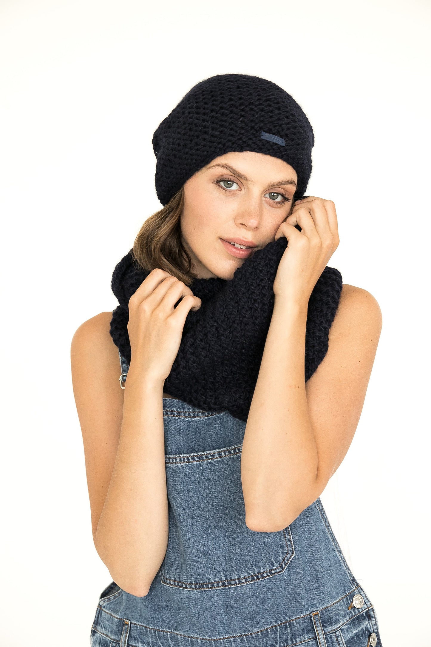 Knit hat and infinity scarf set. Lovely women's alpaca scarf and alpaca hat. Infinity scarf and beanie black hat.