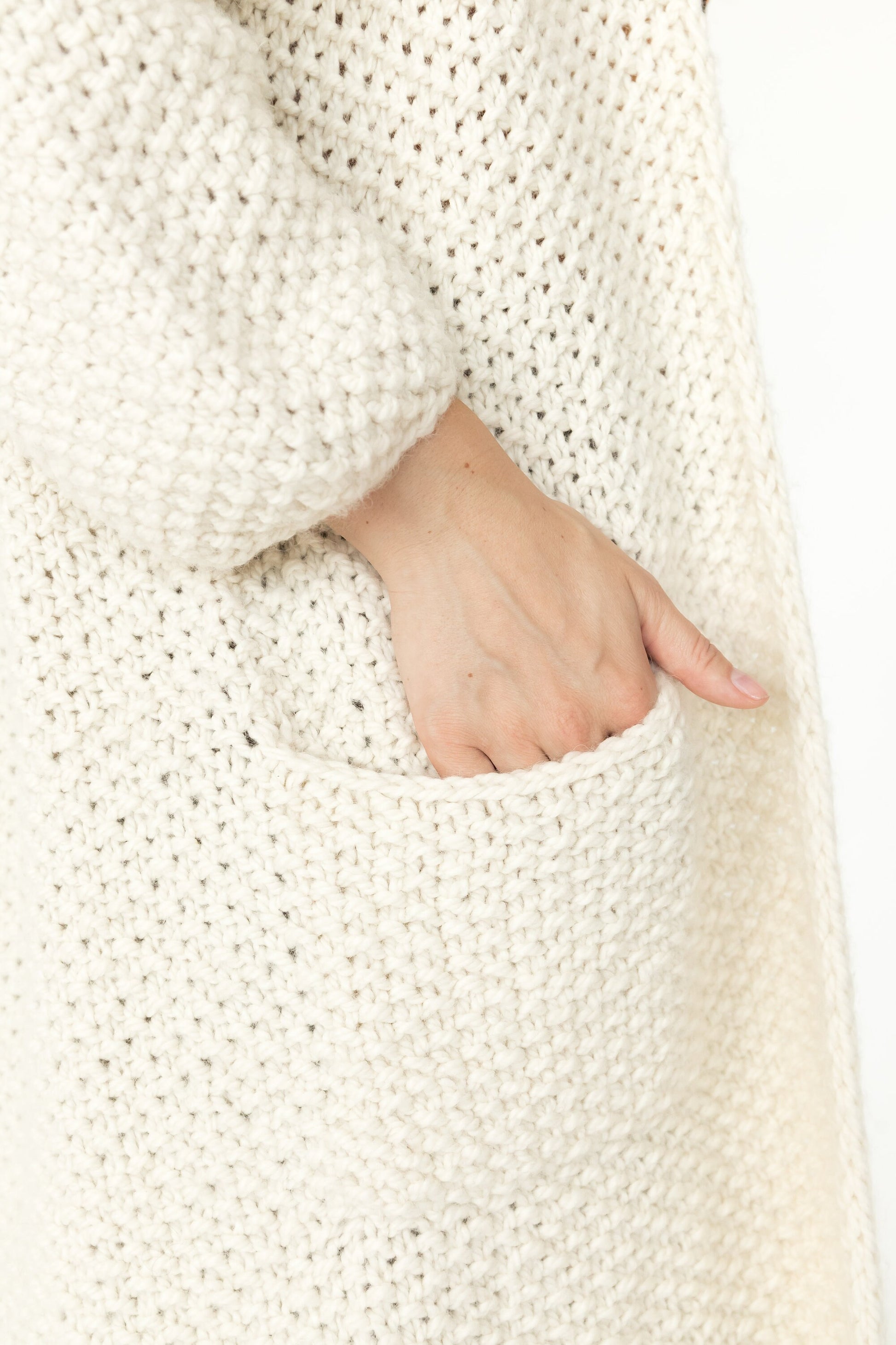 White Chunky Knit Long Cardigan With Deep Pockets, Oversized Ivory Alpaca Wool Sweater Coat, Cable Knitted Boho Cardigan With Wide Sleeves