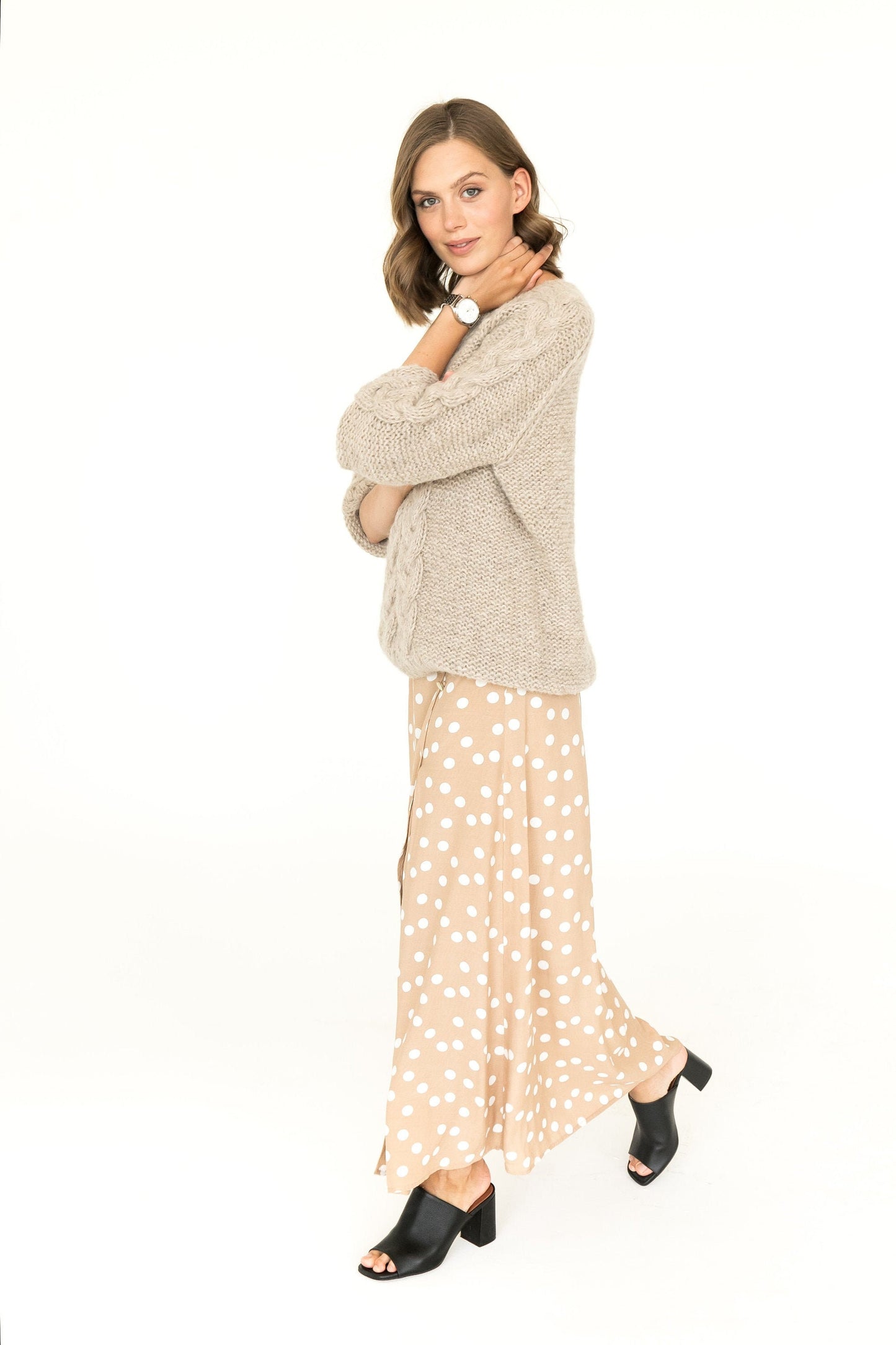 Beige Alpaca Jumper, Cable Knit Creamy Soft Sweater, Relax Fit Nude Handmade Jumper, Oversize Chunky Knit Pullover For Woman, Gift