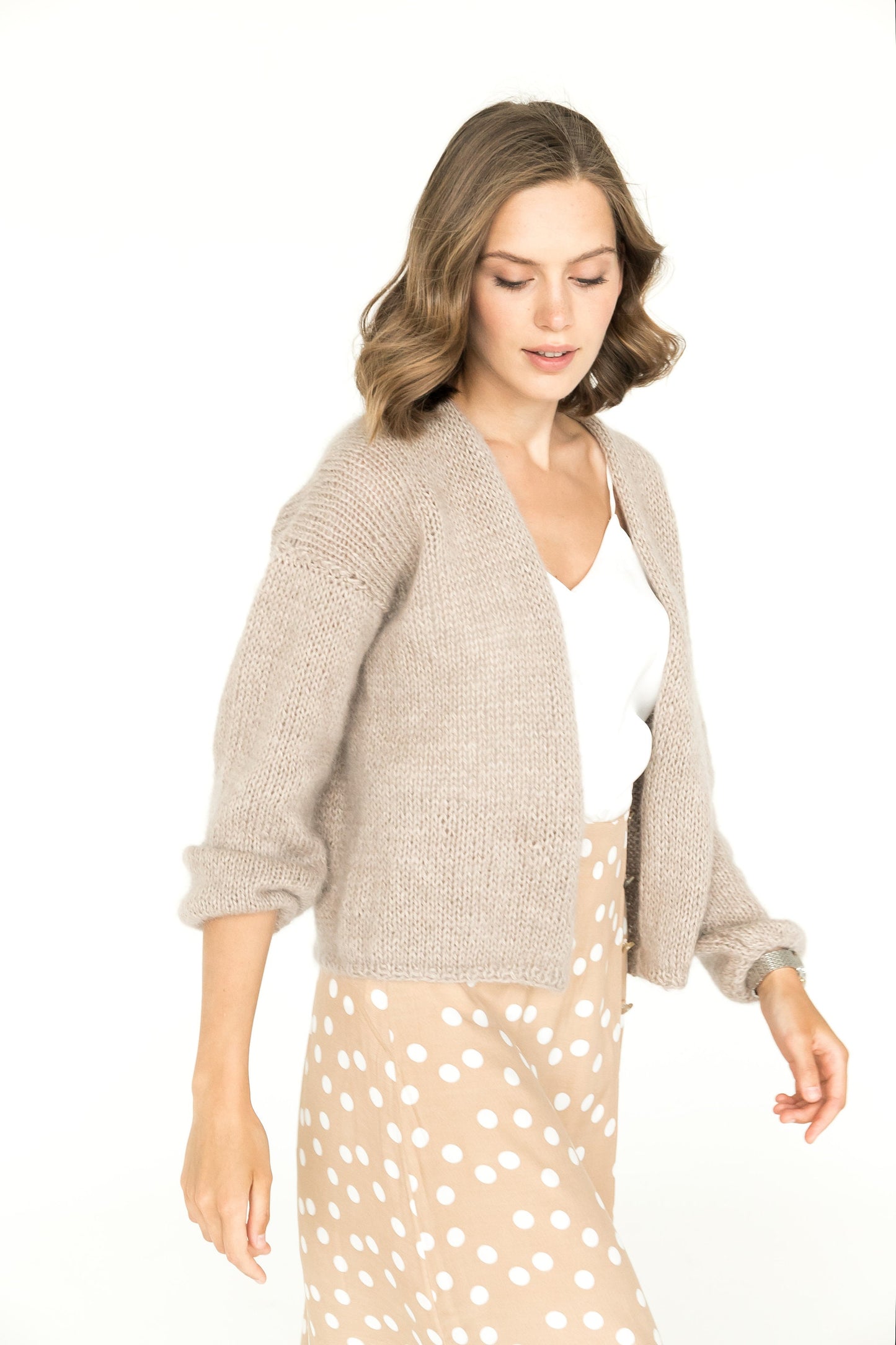 Camel fluffy thick mohair cardigan, beige cable knit alpaca wool fuzzy women's sweater, sand chunky knitted boho relaxed style fall jacket
