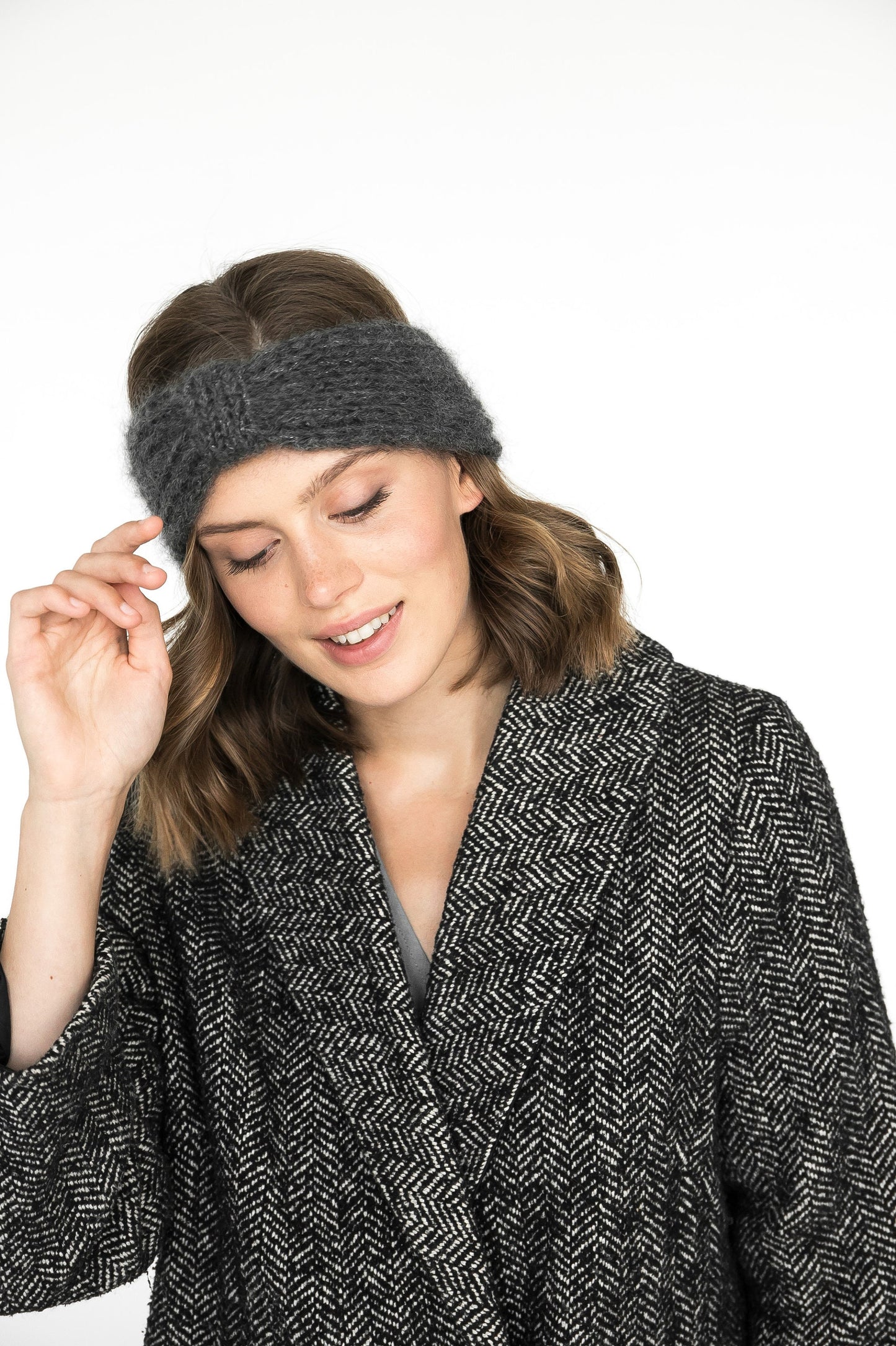 Gray ear warmer, boho winter headband, rib knit mohair truban, earmuff for woman, winter accessories, alpaca wool headband, gift for her