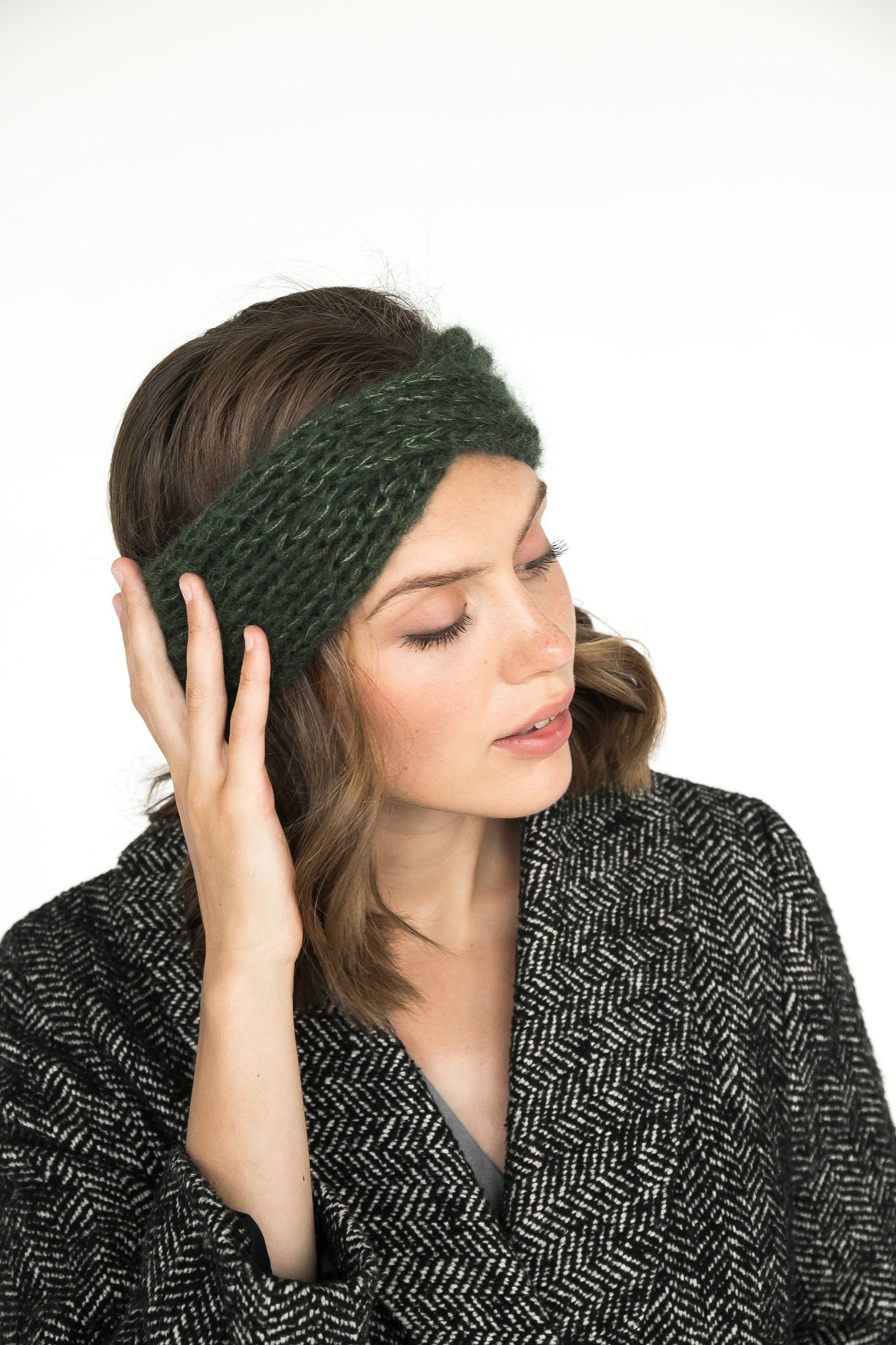 Green knitted headband, winter ear warmer, mohair turban, gifts for women, winter accessories, soft earmuff, winter gift, wool headband