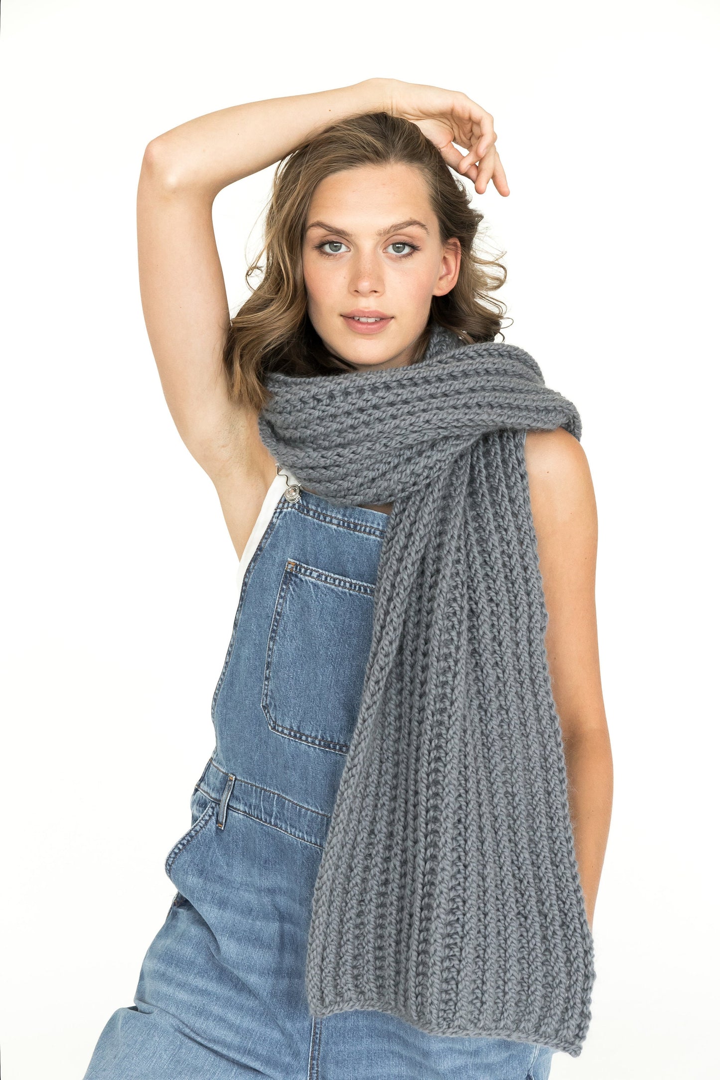 Alpaca scarf, wool scarf, knit scarf, oversize scarf, chunky scarf, fuzzy scarf, gray knit scarf, extralong scarf, knitted scarf, scarf