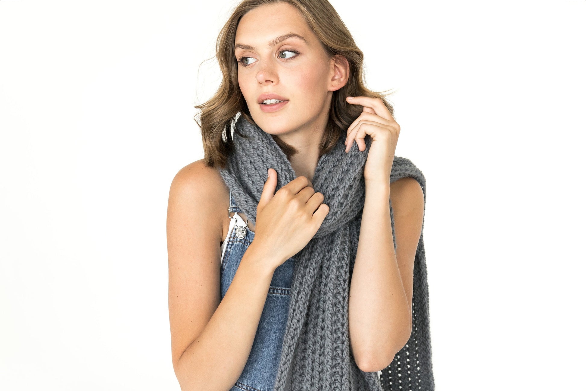 Alpaca scarf, wool scarf, knit scarf, oversize scarf, chunky scarf, fuzzy scarf, gray knit scarf, extralong scarf, knitted scarf, scarf