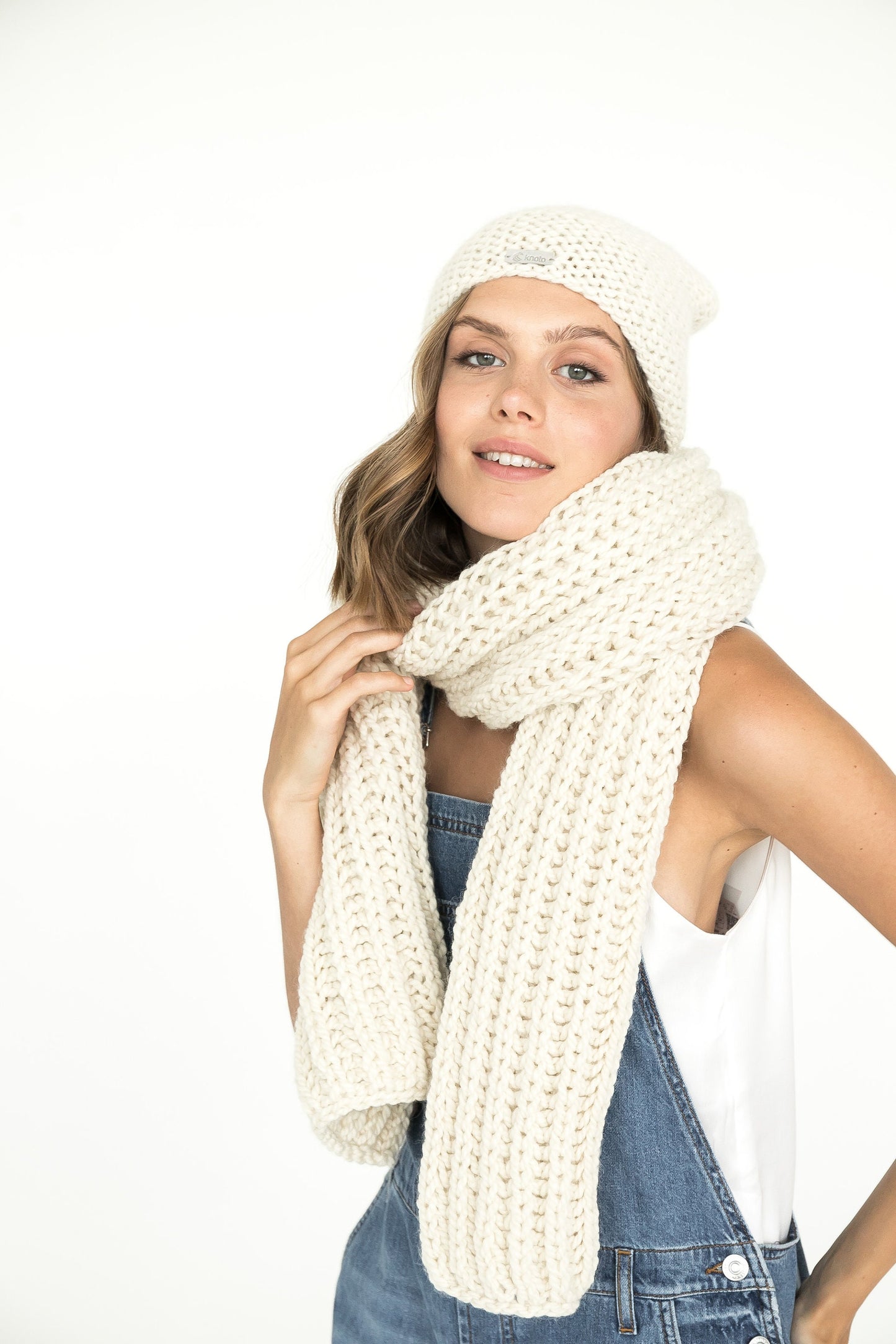 READY TO SHIP. Knit hat and scarf set. Lovely women's alpaca scarf and alpaca hat. Chunky scarf and beanie white hat.