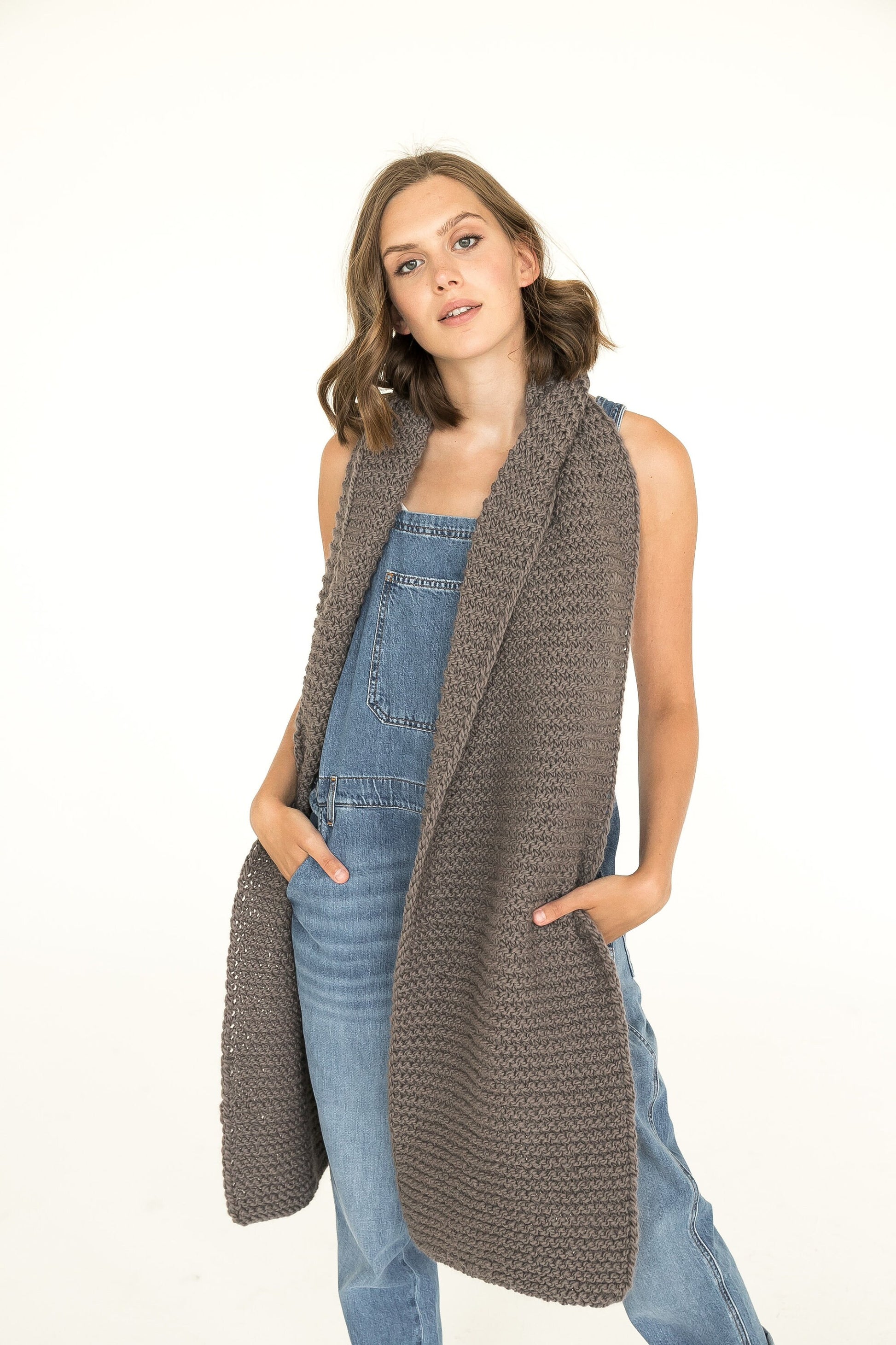 READY TO SHIP. Alpaca wool knit scarf, oversize chunky scarf, brown knitted scarf, neck warmer, women winter scarves, gift for women