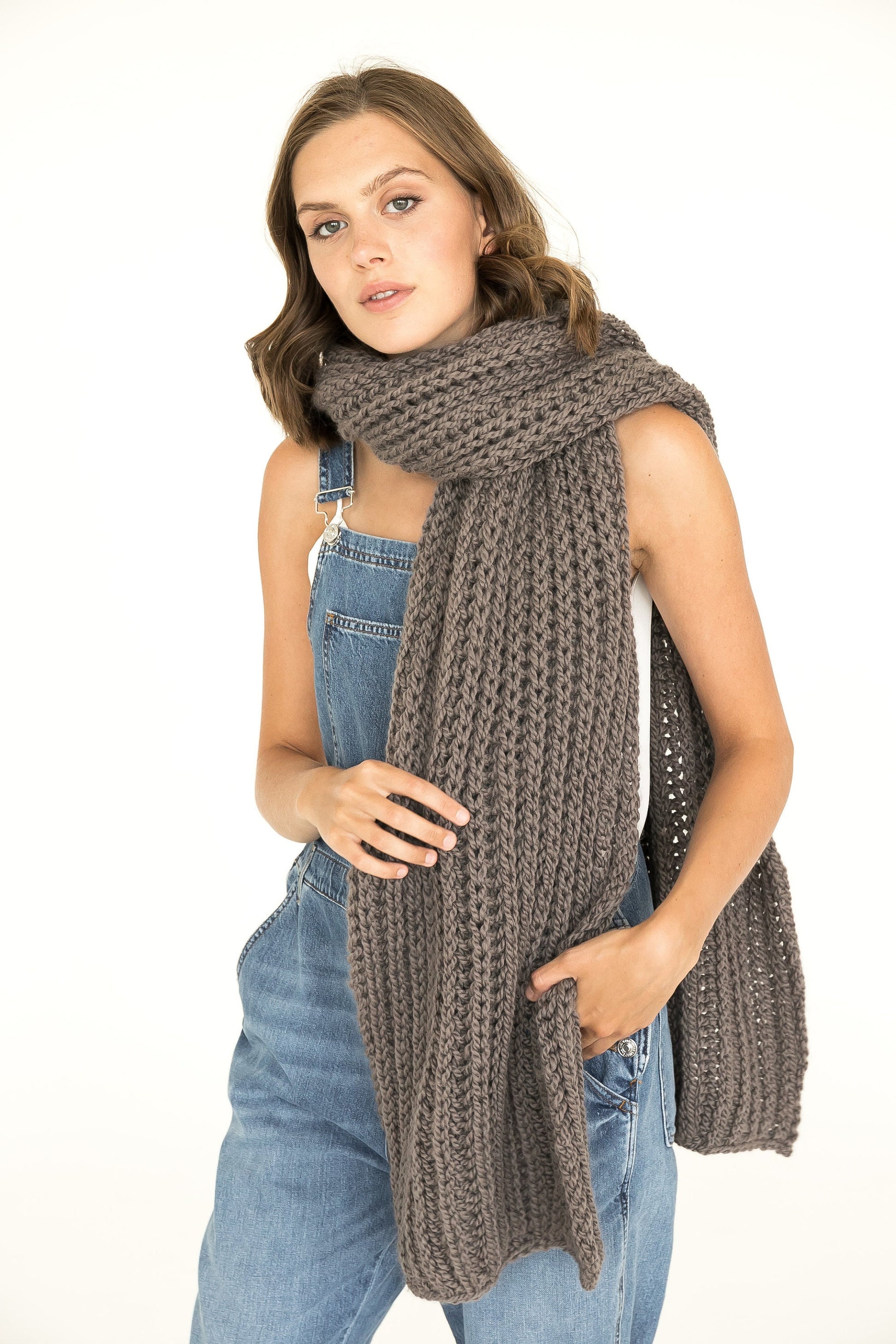 Alpaca scarf, wool scarf, knit scarf, oversize scarf, chunky scarf, fuzzy scarf, white knit scarf, extralong scarf, knitted scarf, scarf