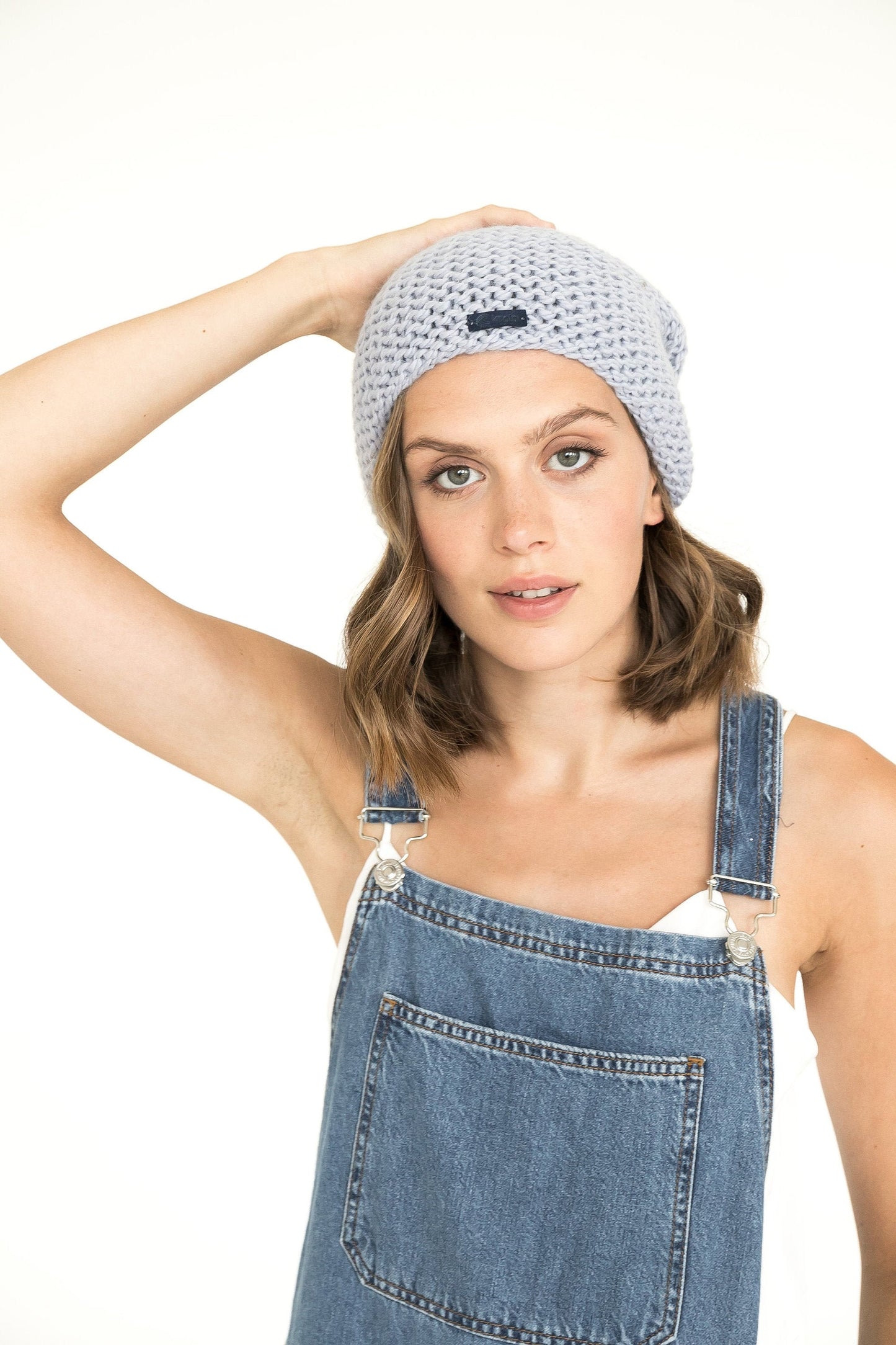 Light blue cable knit alpaca wool slouchy beanie, sky blue warm winter chunky knitted cap, pastel baby blue women&#39;s handmade gift, boho