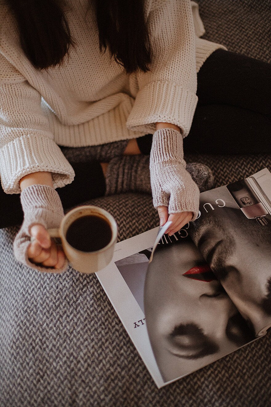 Gray wrist warmers, fingerless gloves, knitted mittens, merino wool gloves, knit accessories, arm warmers, cable gloves, fingerless mittens
