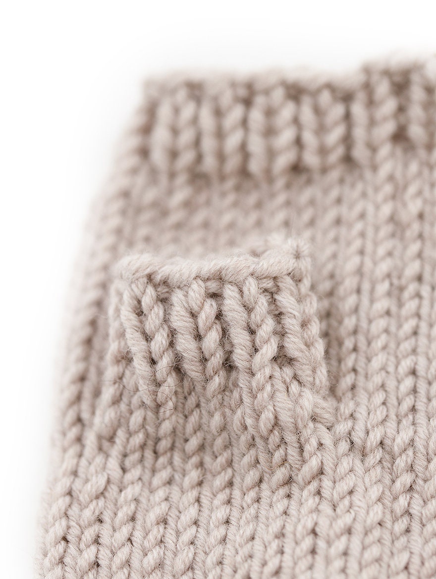 Beige wrist warmers, fingerless gloves, knitted mittens, merino wool gloves, knit accessories, arm warmers, cable gloves, fingerless mittens