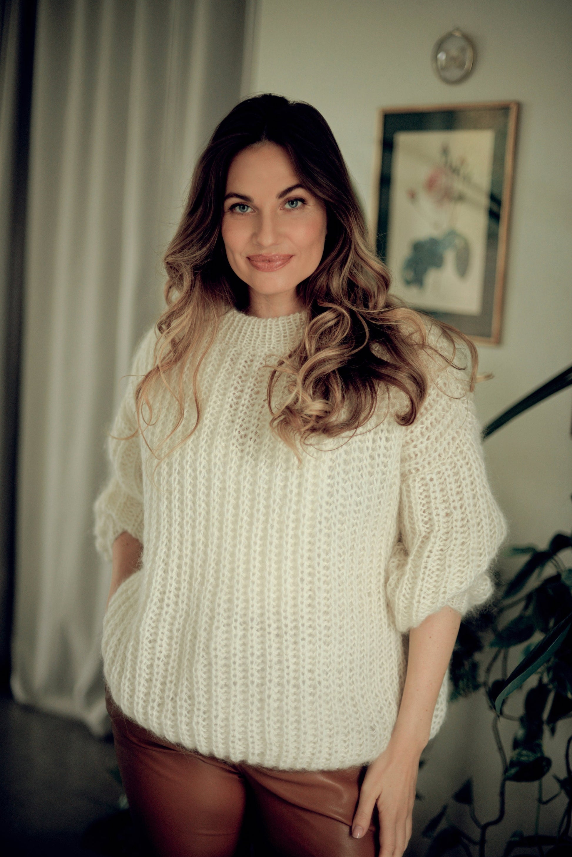 White oversized cable knit mohair sweater, ivory fuzzy chunky knitted alpaca wool blend jumper, fluffy fisherman ribbed handmade pullover