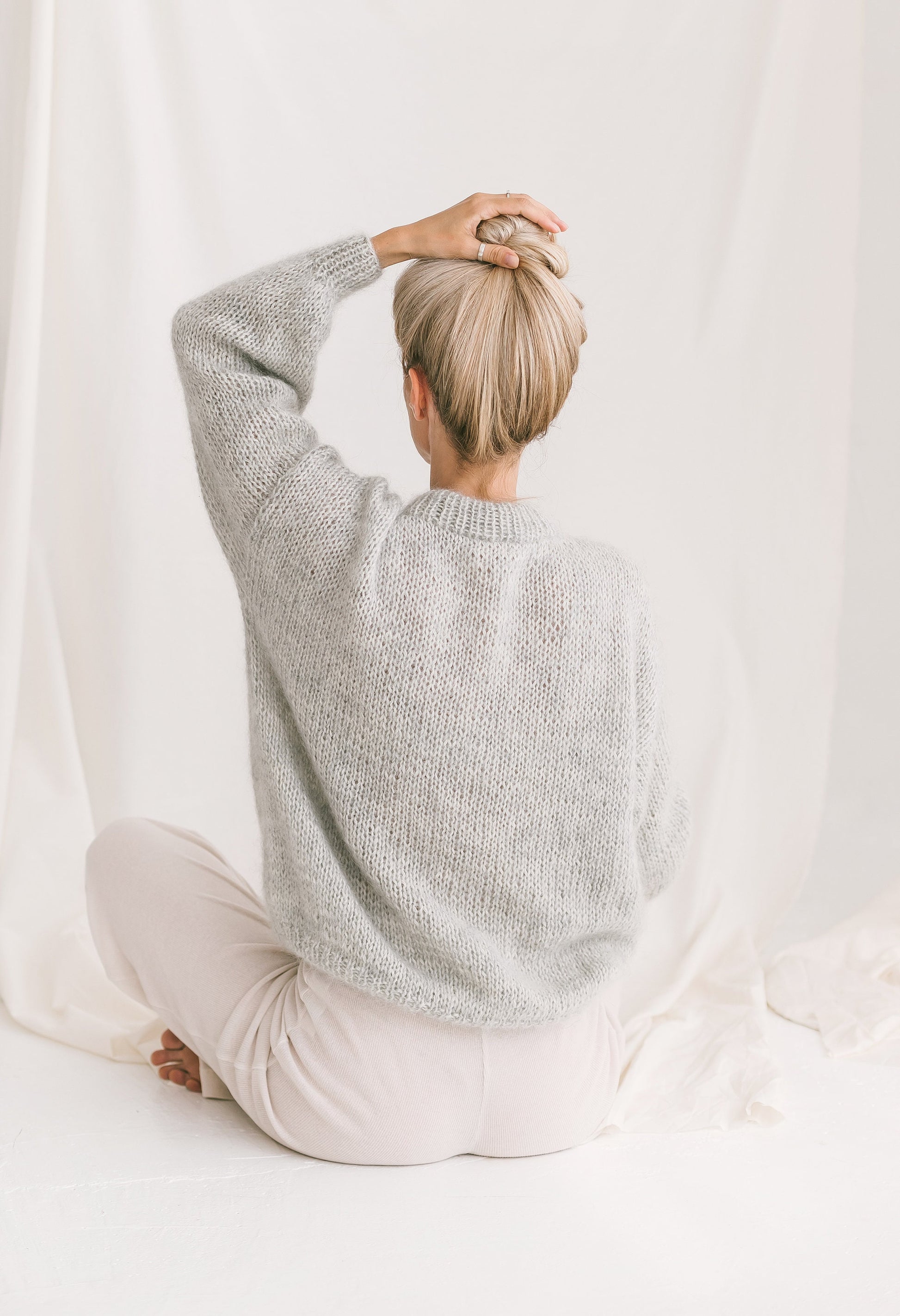 Light Gray Mohair Sweater, Fuzzy Alpaca Pullover, Relaxed Fit Alpaca Jumper, Fluffy Mohair Pullover, Cable Knit Grey Sweater, Loose Sweater