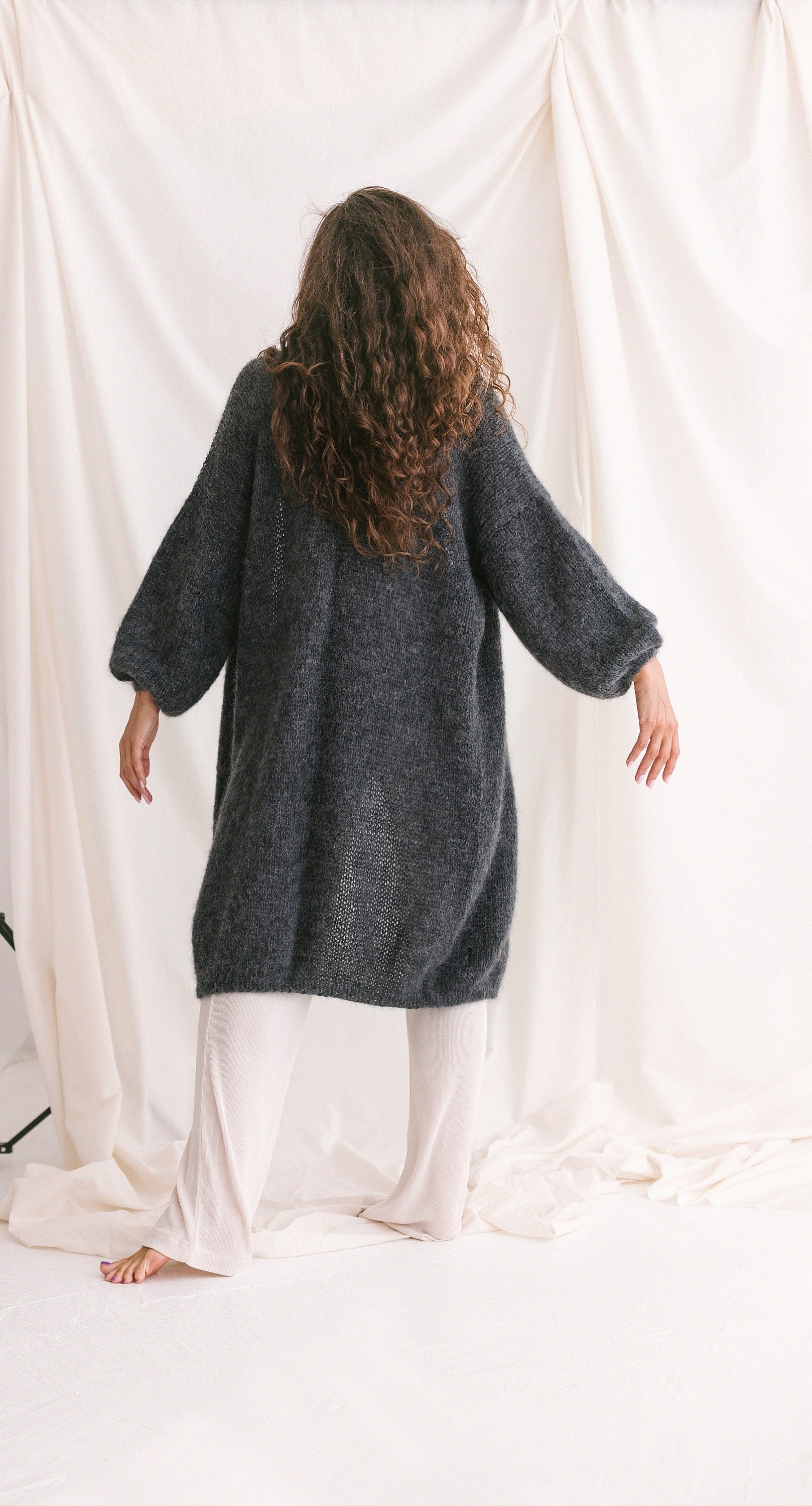 Long Dark Gray Mohair Cardigan, Chunky knit, Oversized Alpaca Wool Sweater, Fuzzy Boho Cardigan, Fluffy Grey Woman Jacket, Balloon Sleeves