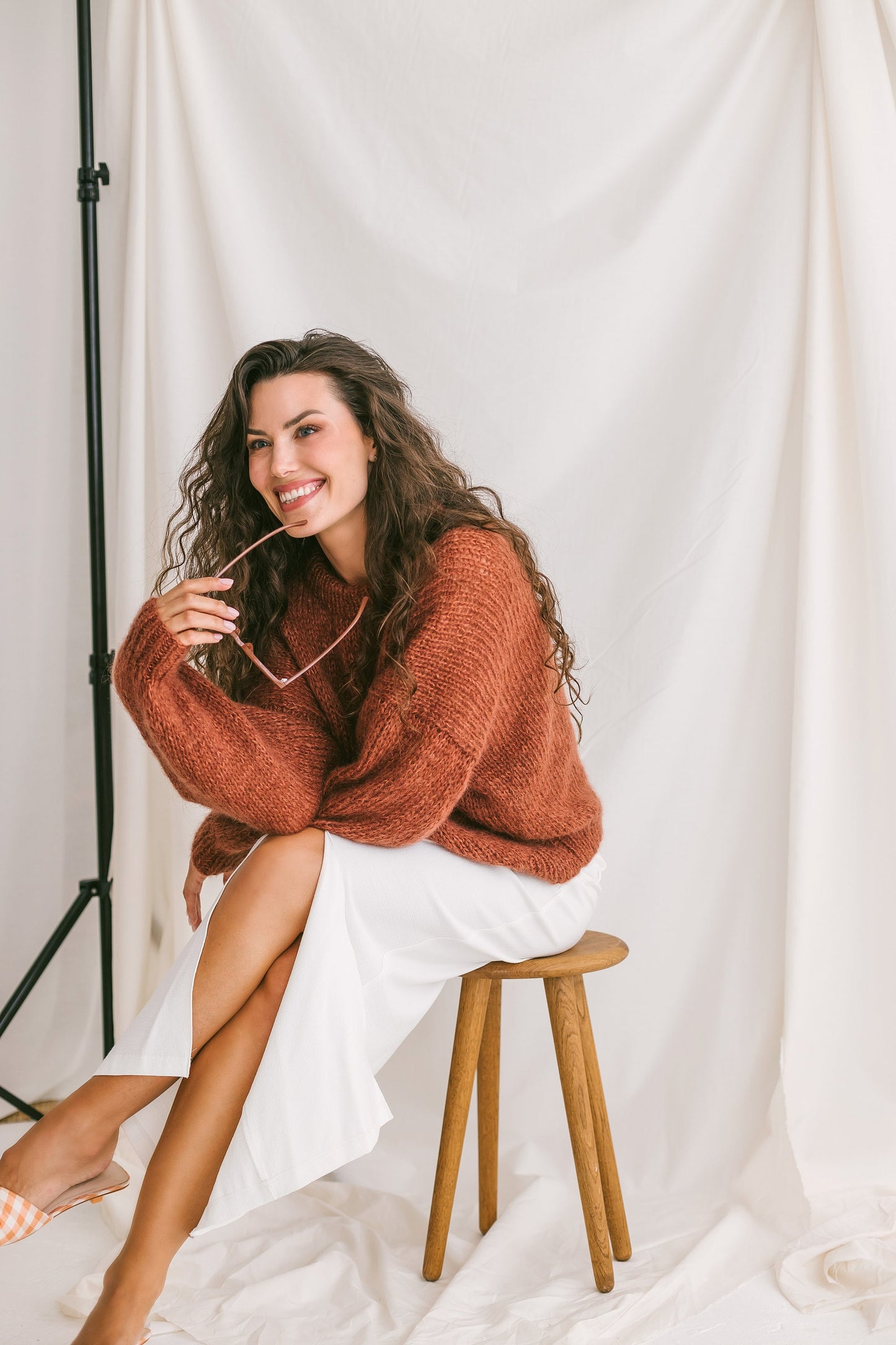 Rust Mohair Sweater, Oversized Cable Knit Woman Pullover, Relaxed Fit Alpaca Jumper, Fluffy Brick Pullover, Chunky Knit Loose Sweater, Boho