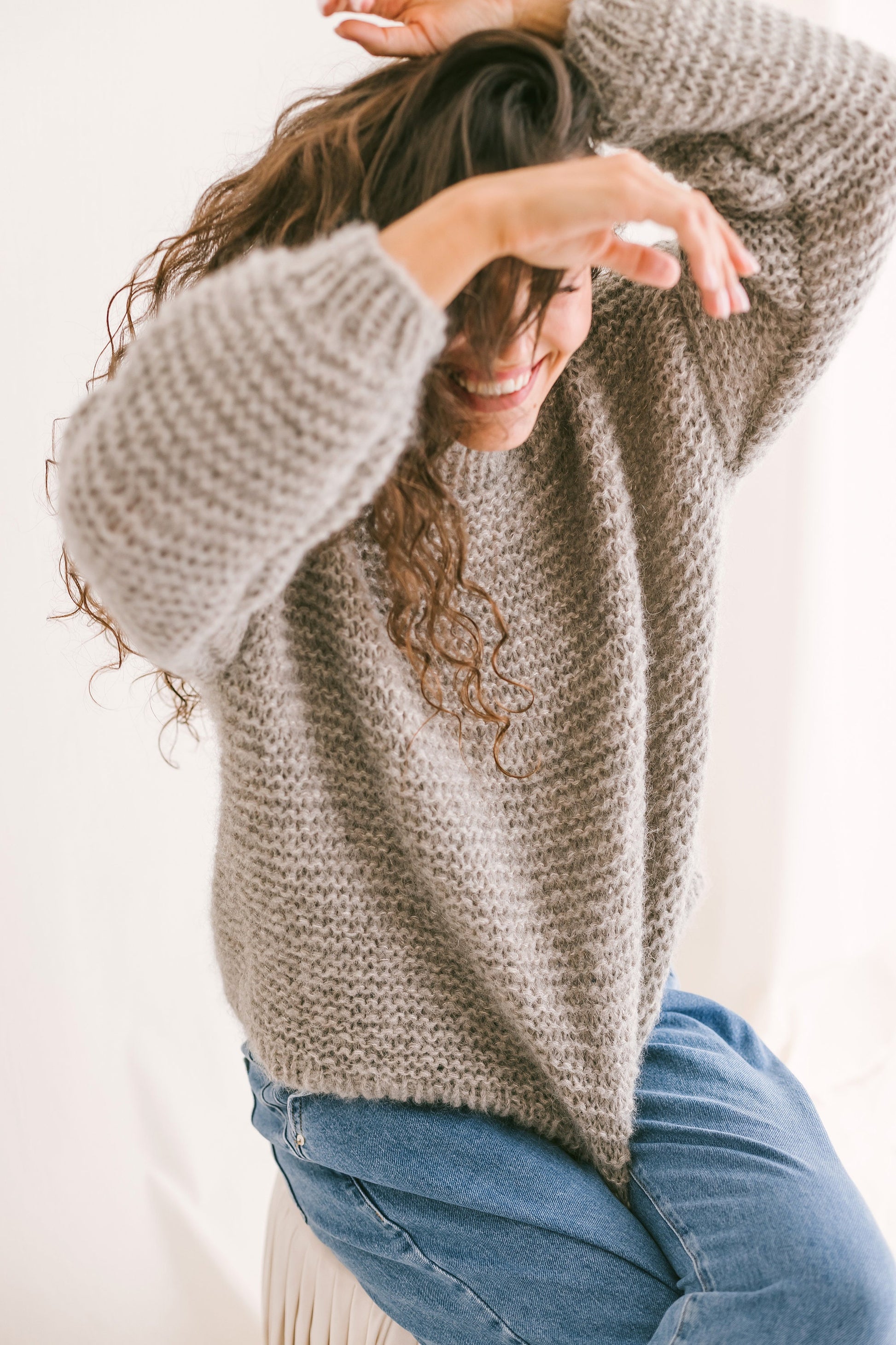 Light Gray Cable Knit Sweater, Relaxed Fit Jumper, Grey Alpaca Pullover, Chunky Knit Wool Sweater, Knitted Jumper, Oversized Woman Sweater