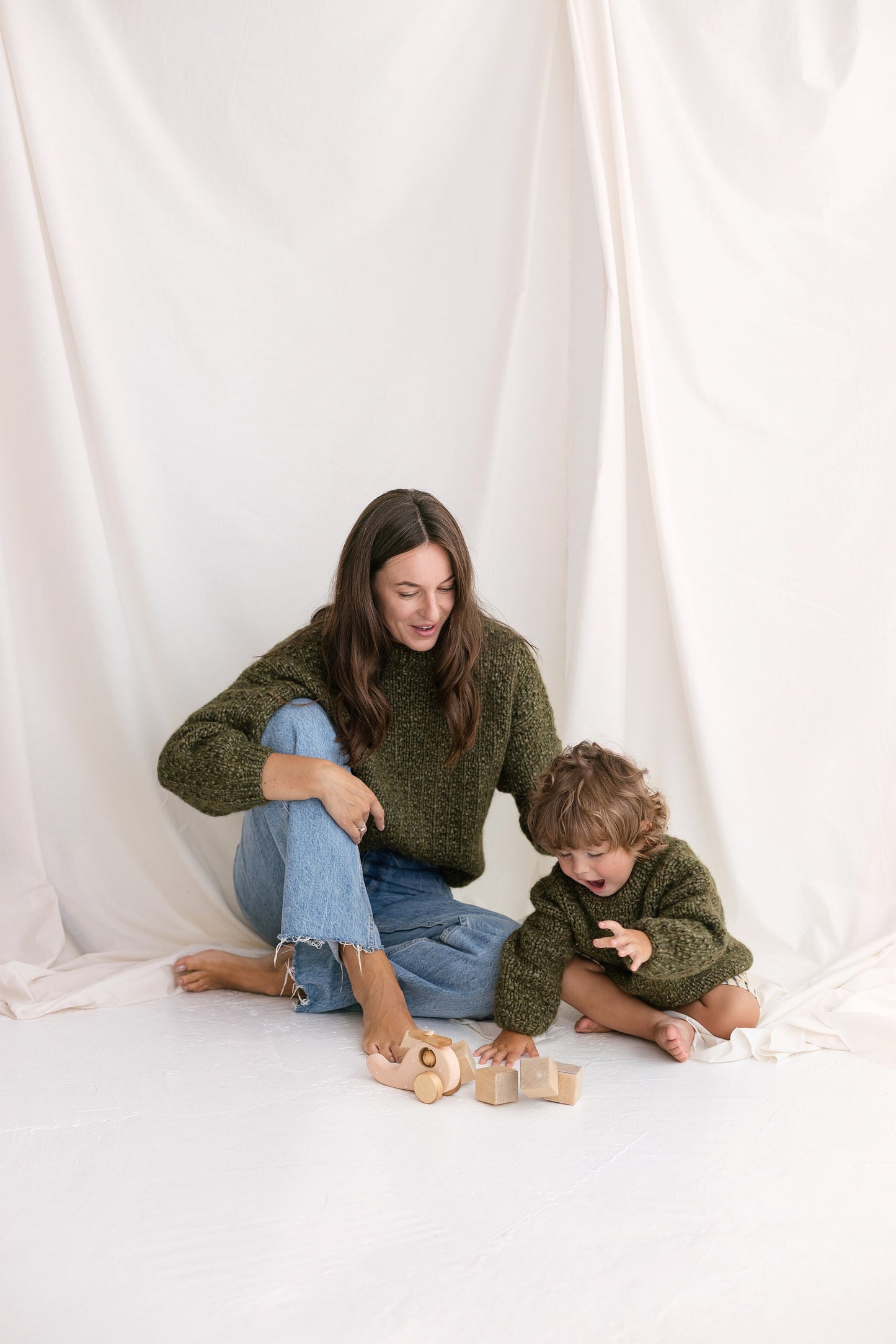 Matching Mommy and Me Cable Knit Sweaters, Olive Green Me & Mini Me Jumpers, Soft Mini Me Matching Toddler Pullover, Alpaca Mummy Son Jumper