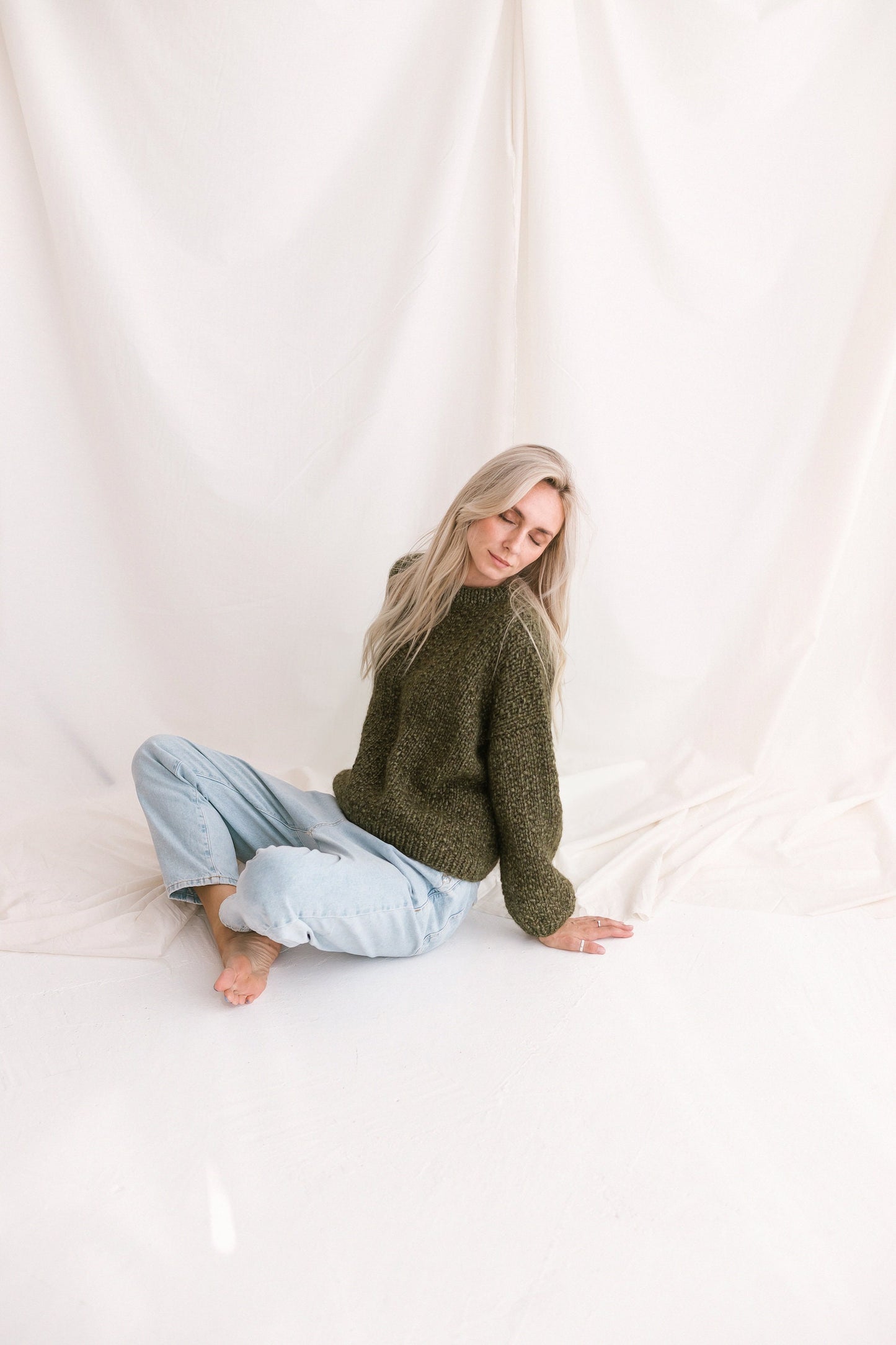 Olive Green Sweater, Soft Cable Knit Jumper, Moss Green Alpaca Pullover, Chunky Knit Wool Sweater, Balloon Sleeve Pullover In Green, Gift