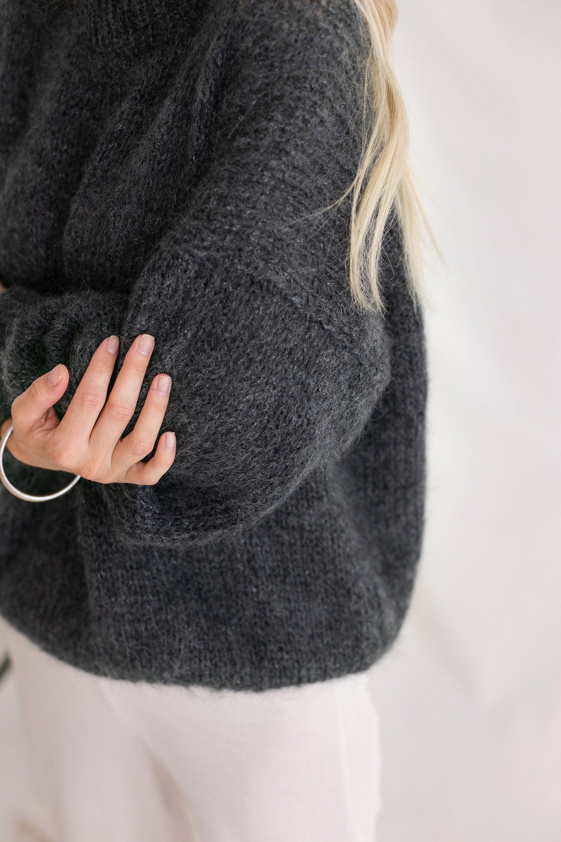 Gray Mohair Sweater, Fuzzy Alpaca Pullover, Relaxed Fit Alpaca Jumper, Fluffy Mohair Pullover, Cable Knit Grey Sweater, Loose Sweater, Gift
