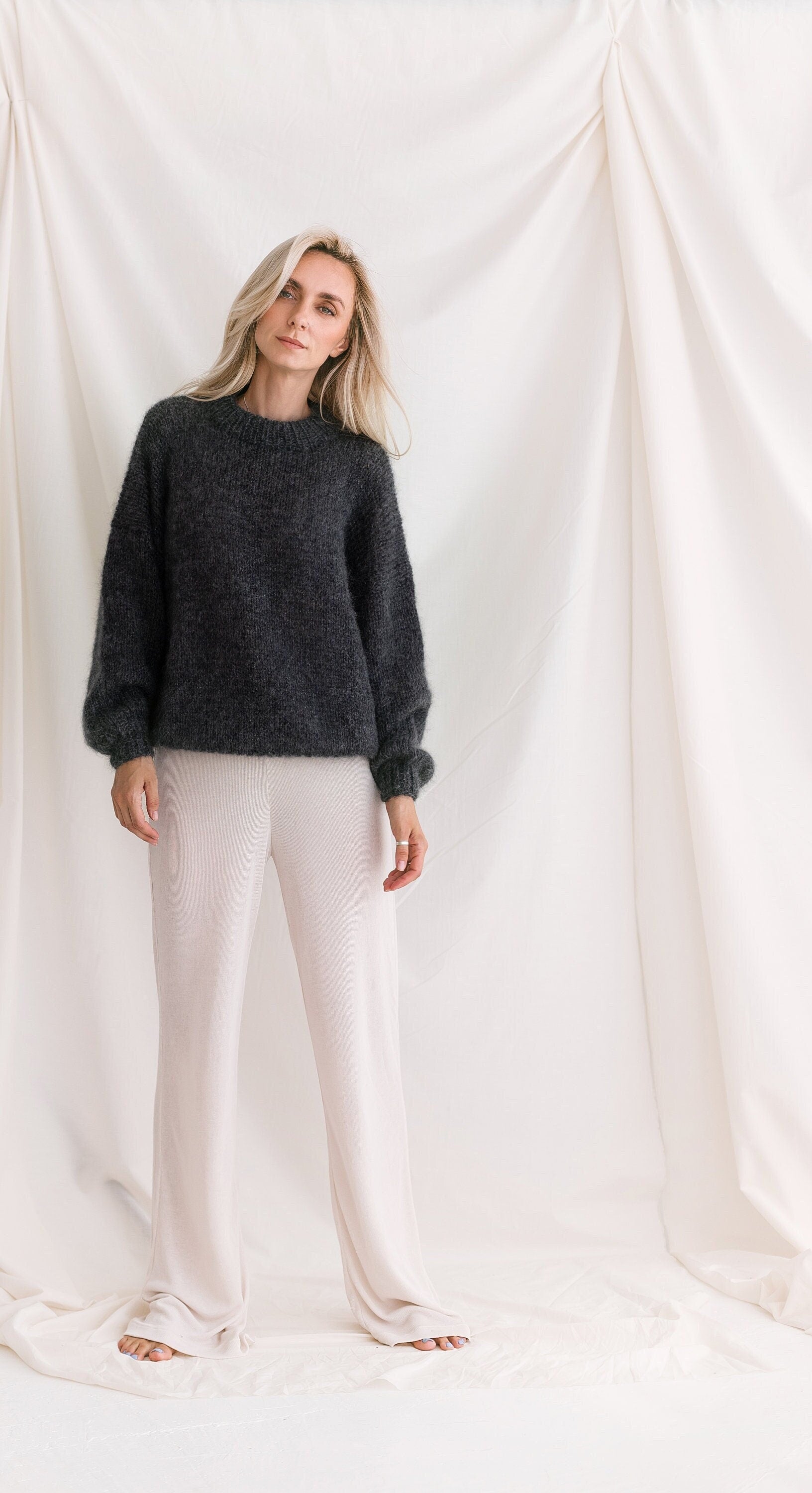 Gray Mohair Sweater, Fuzzy Alpaca Pullover, Relaxed Fit Alpaca Jumper, Fluffy Mohair Pullover, Cable Knit Grey Sweater, Loose Sweater, Gift