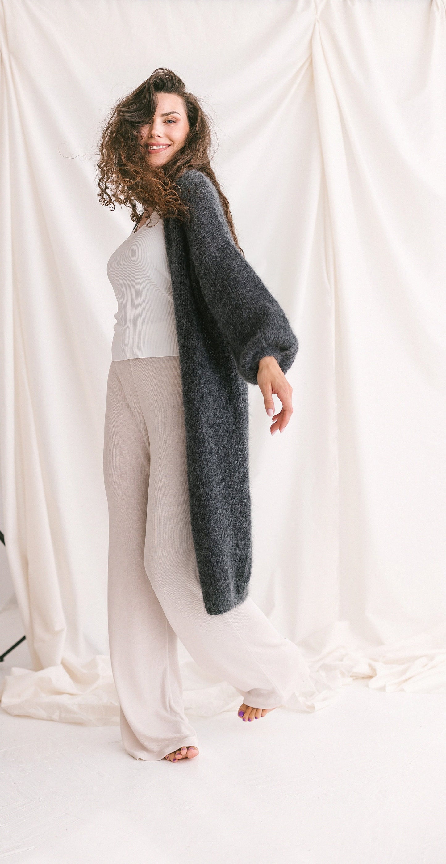 Long Dark Gray Mohair Cardigan, Chunky knit, Oversized Alpaca Wool Sweater, Fuzzy Boho Cardigan, Fluffy Grey Woman Jacket, Balloon Sleeves