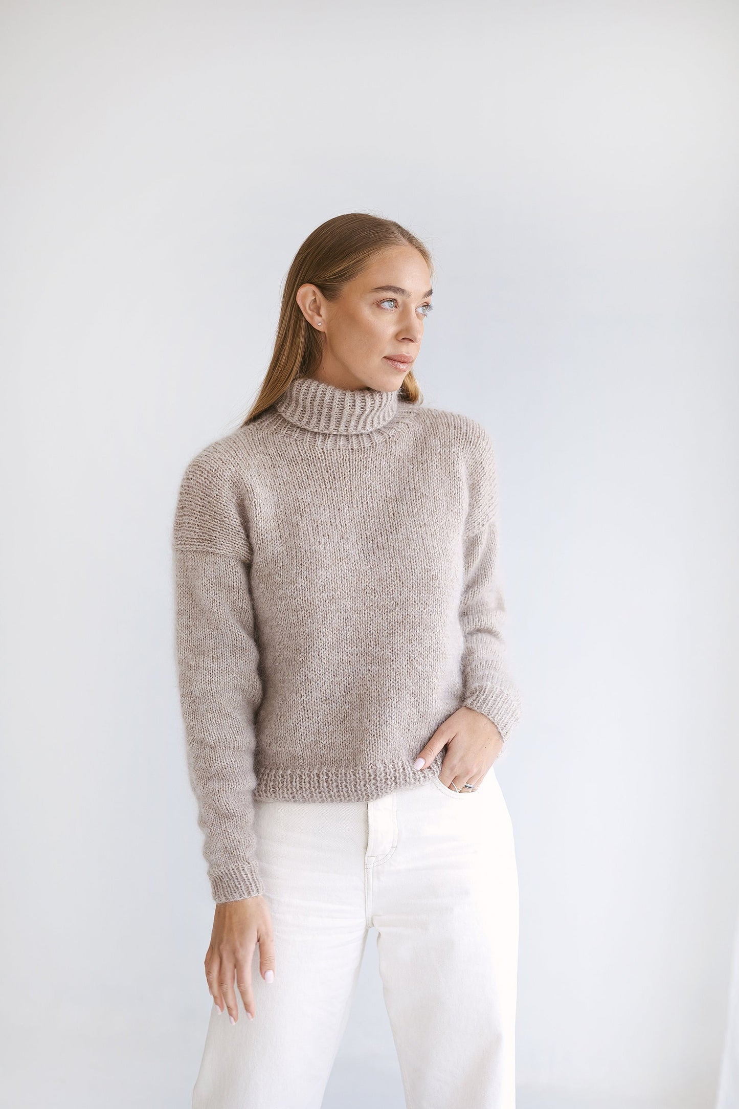Purple mohair sweater, violet cable knit alpaca pullover, heather fuzzy mohair turtleneck jumper, fluffy mohair high neck sweater, gift