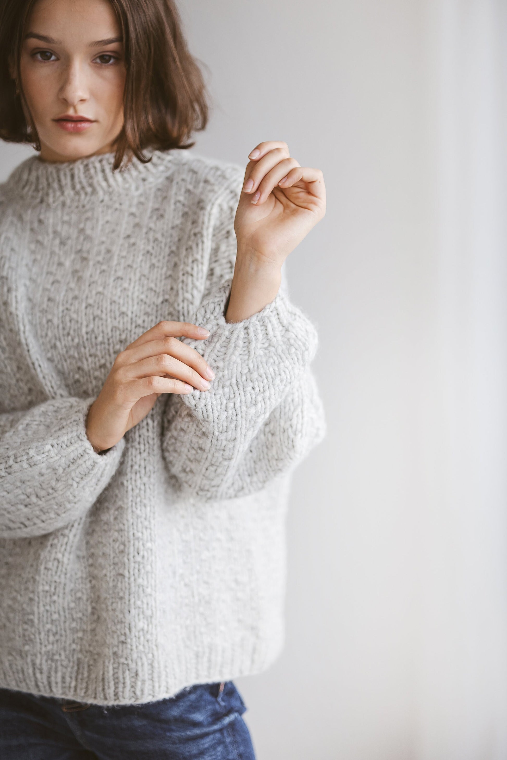 Light Gray Cable Knit Sweater, Grey Chunky Knit Alpaca Jumper, Relax Fit Pullover With Balloon Sleeves, Silver Color Knitted Jumper, Gift