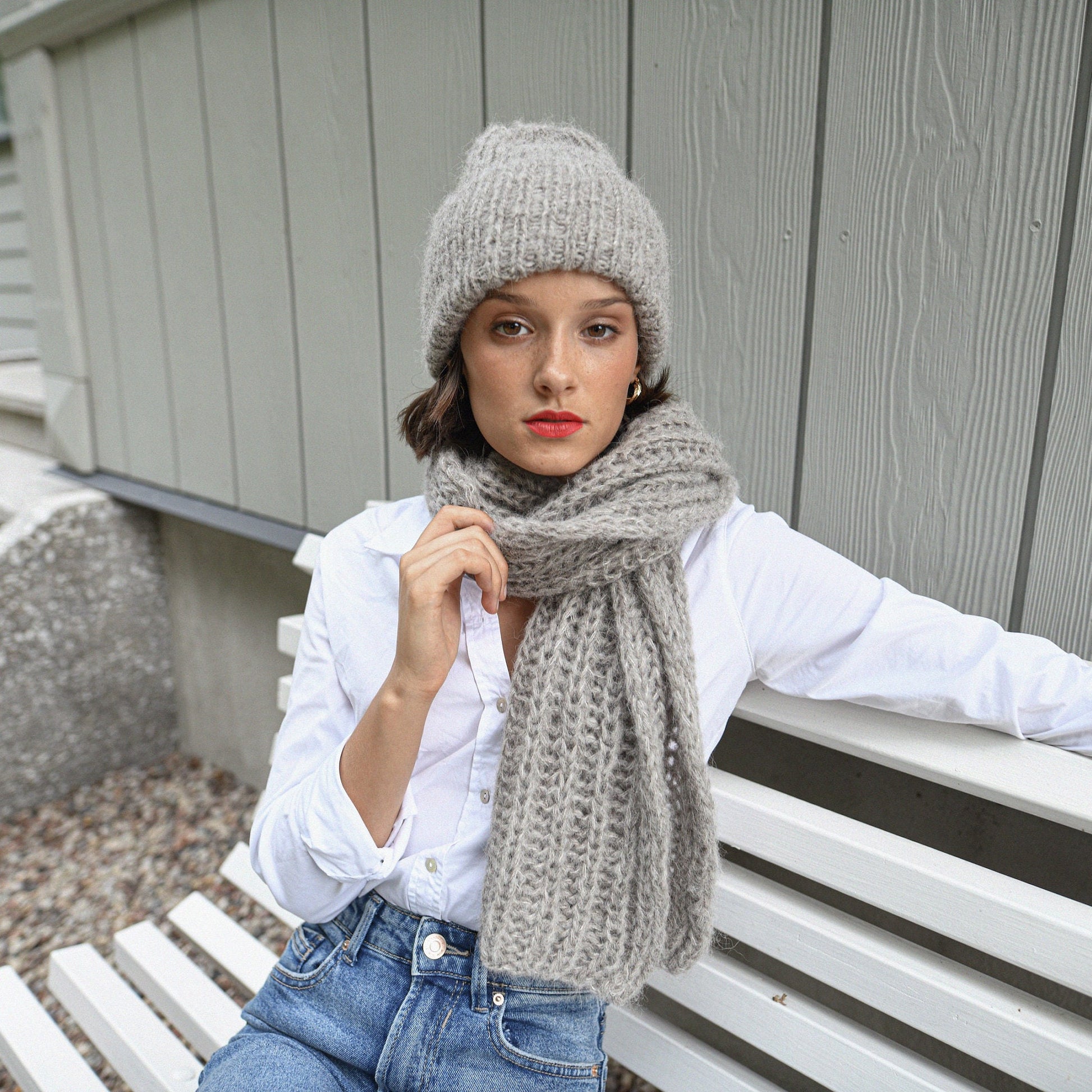 Light gray alpaca scarf and hat set, grey cable knit winter scarf and cap set, chunky knitted blanket scarf and beanie set. Gift for women